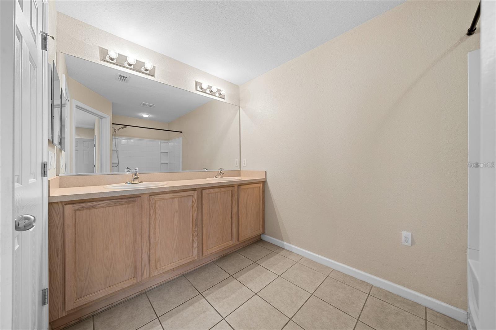 Image 8 of 26 For 4110 54th Circle