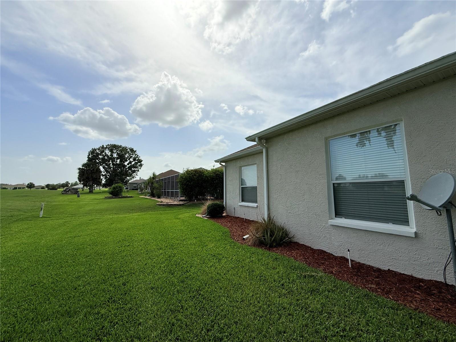 Image 78 of 94 For 2515 53 Avenue