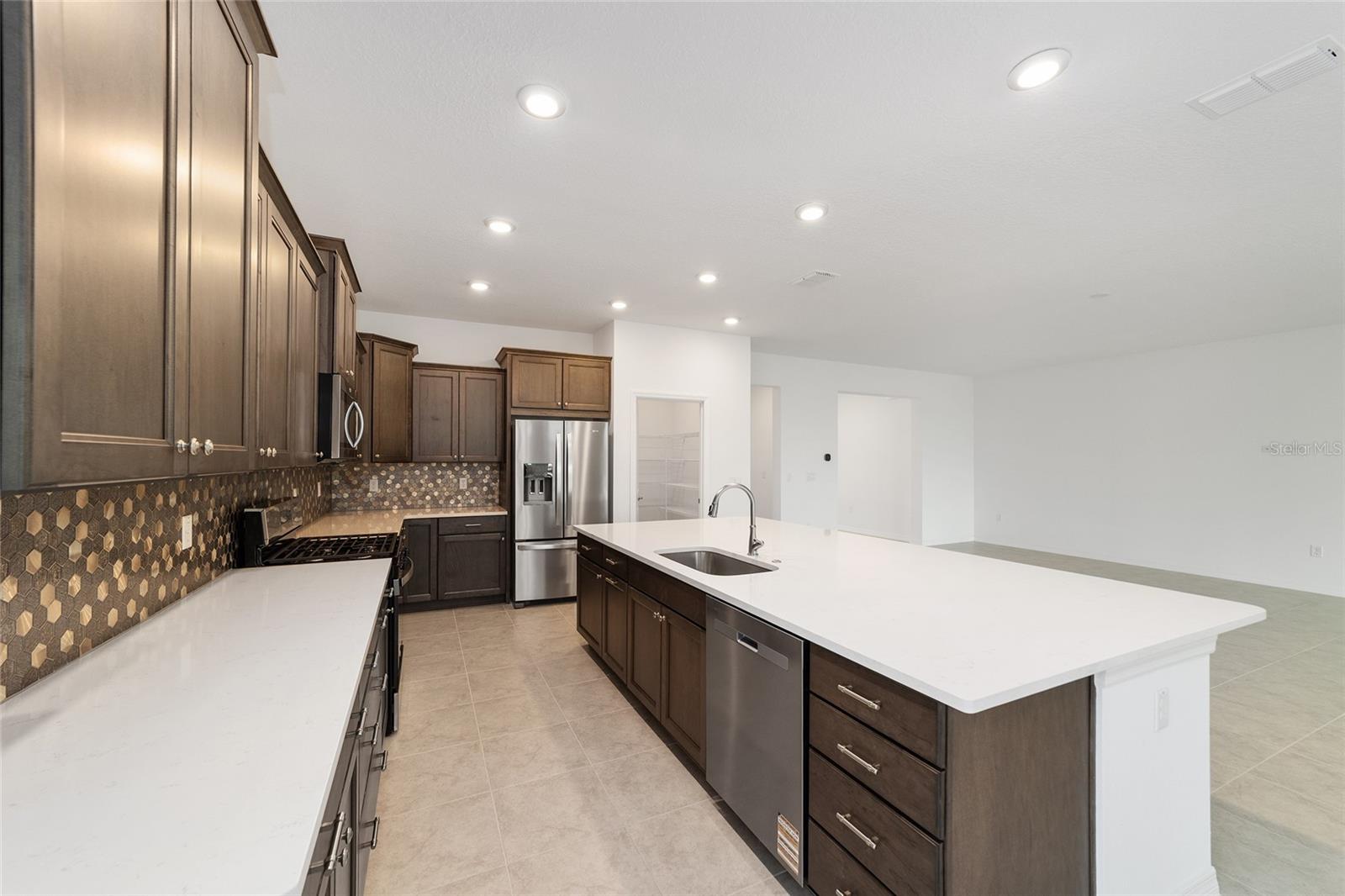Image 17 of 54 For 7513 56th Place