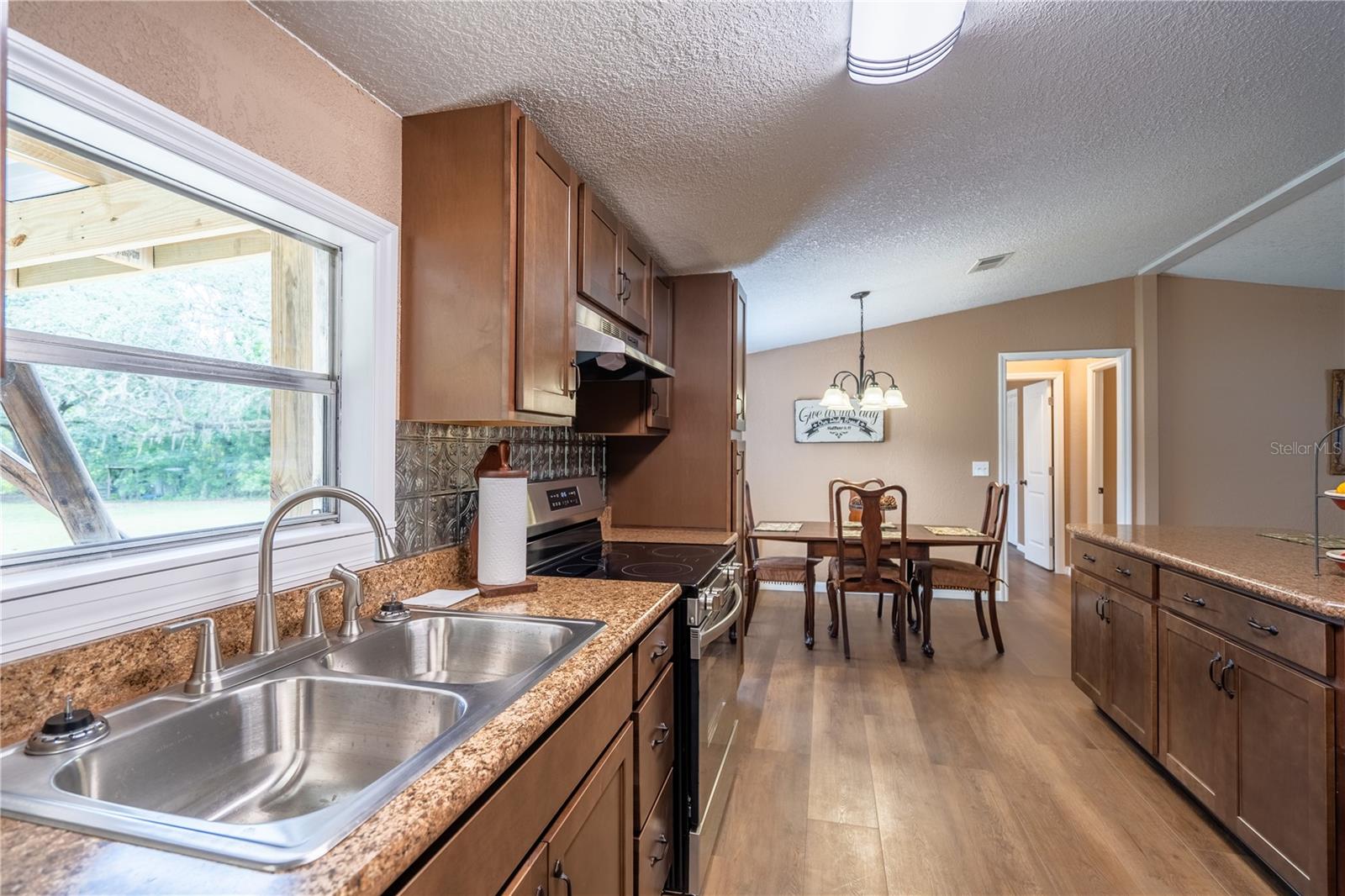 Image 14 of 31 For 13255 165th Street