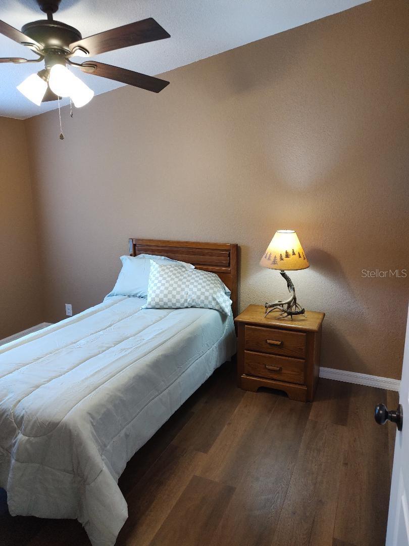 Image 16 of 31 For 13255 165th Street
