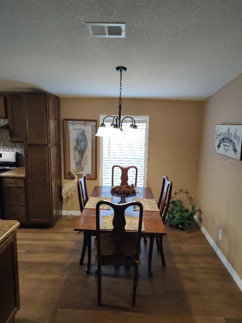 Image 20 of 31 For 13255 165th Street