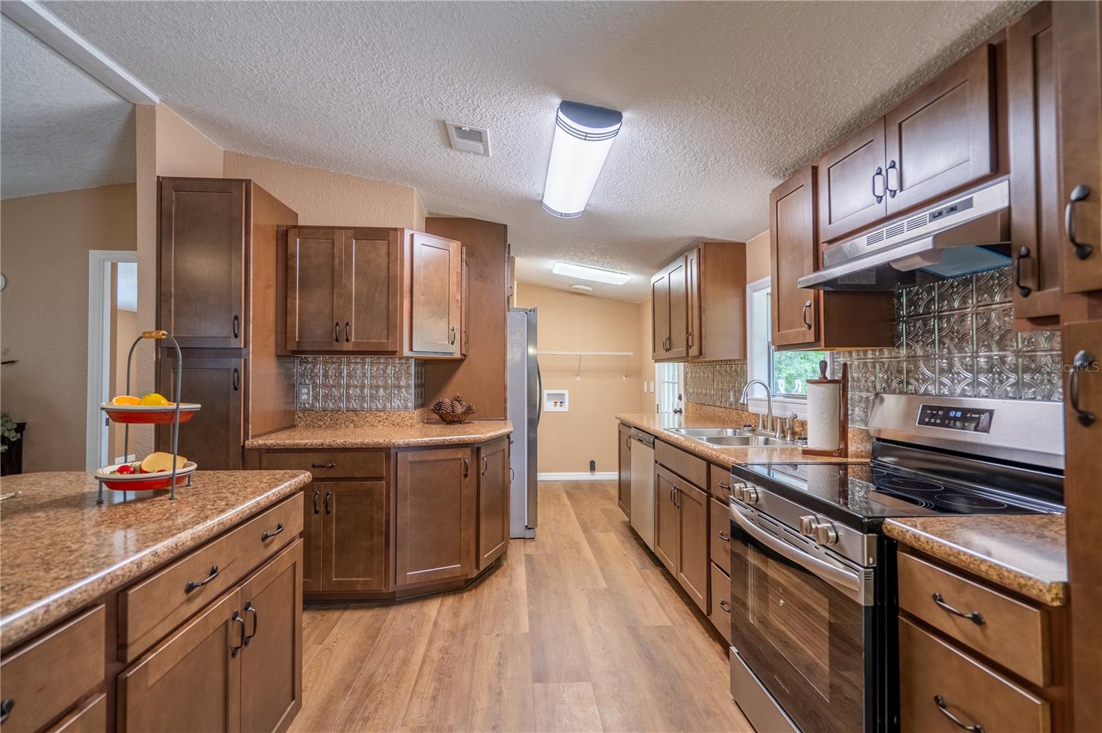 Image 25 of 31 For 13255 165th Street