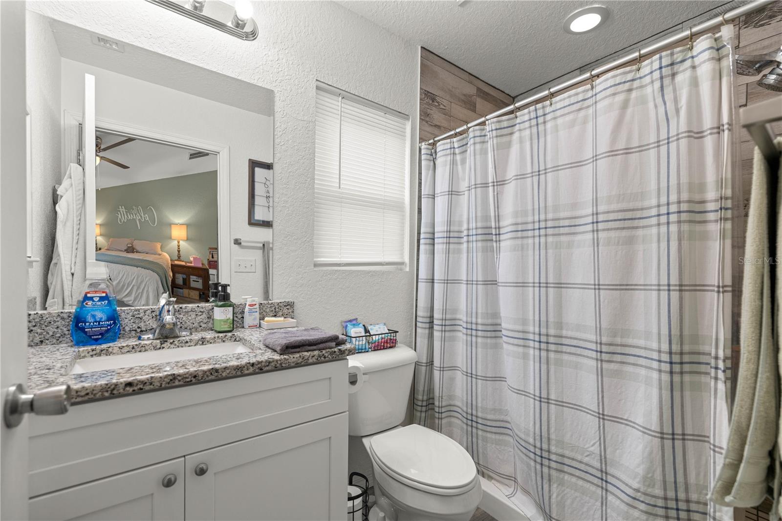 Image 14 of 27 For 5063 168th Terrace