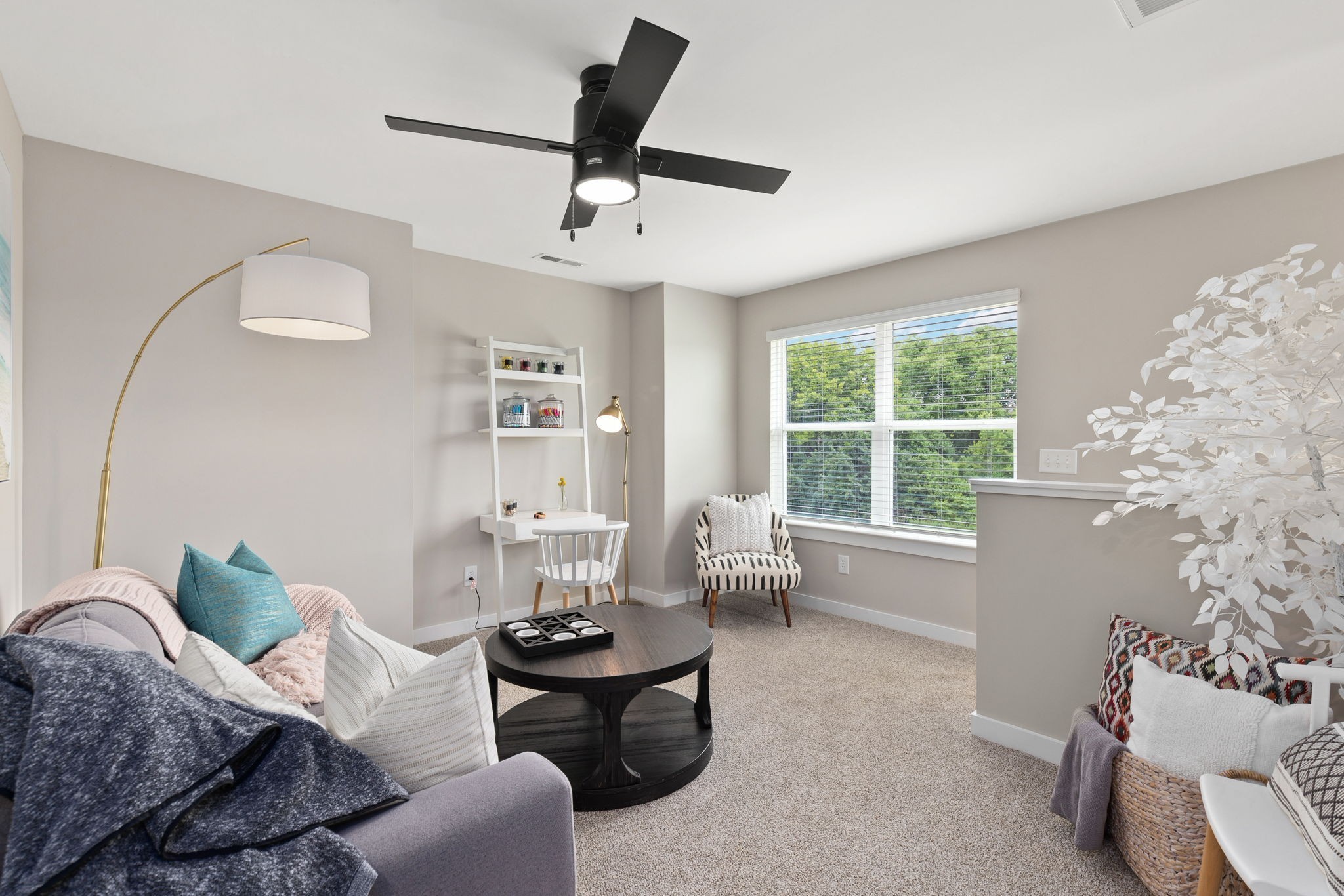 Image 13 of 21 For 13977 81st Street