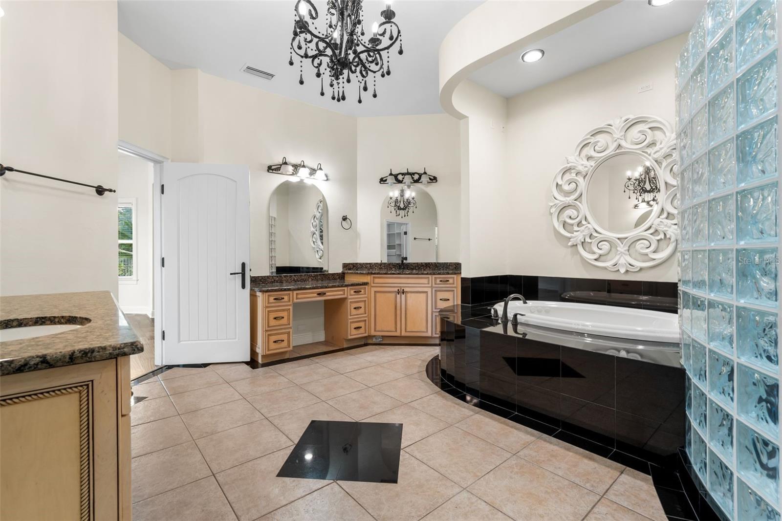 Image 18 of 36 For 659 155th Way