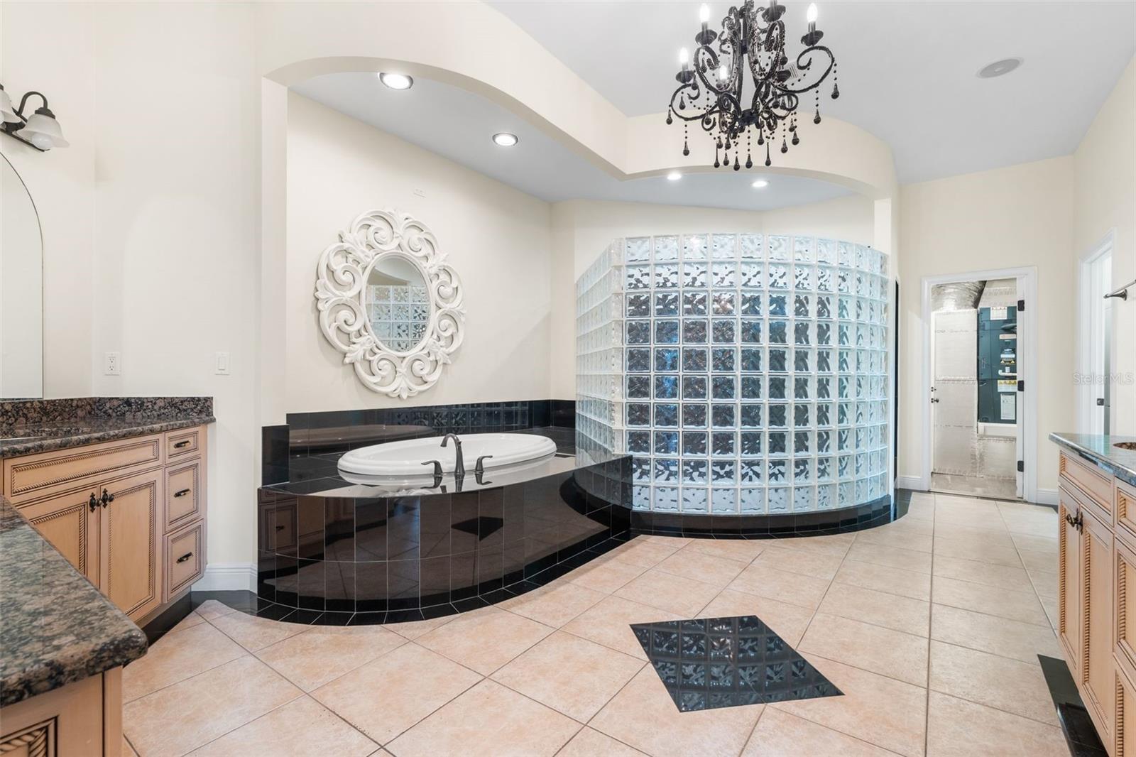 Image 19 of 36 For 659 155th Way