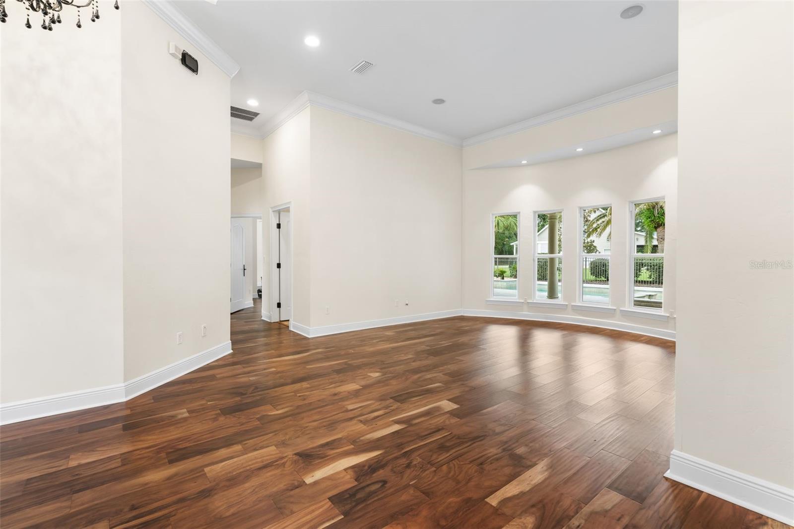 Image 9 of 36 For 659 155th Way