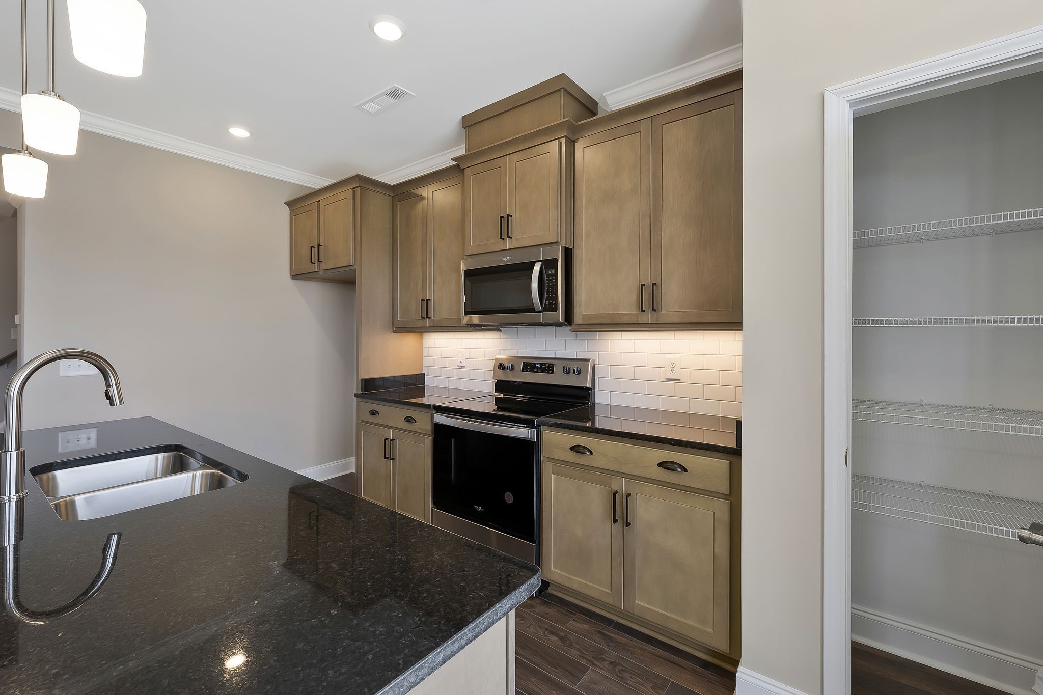 Image 17 of 45 For 7891 89th Circle
