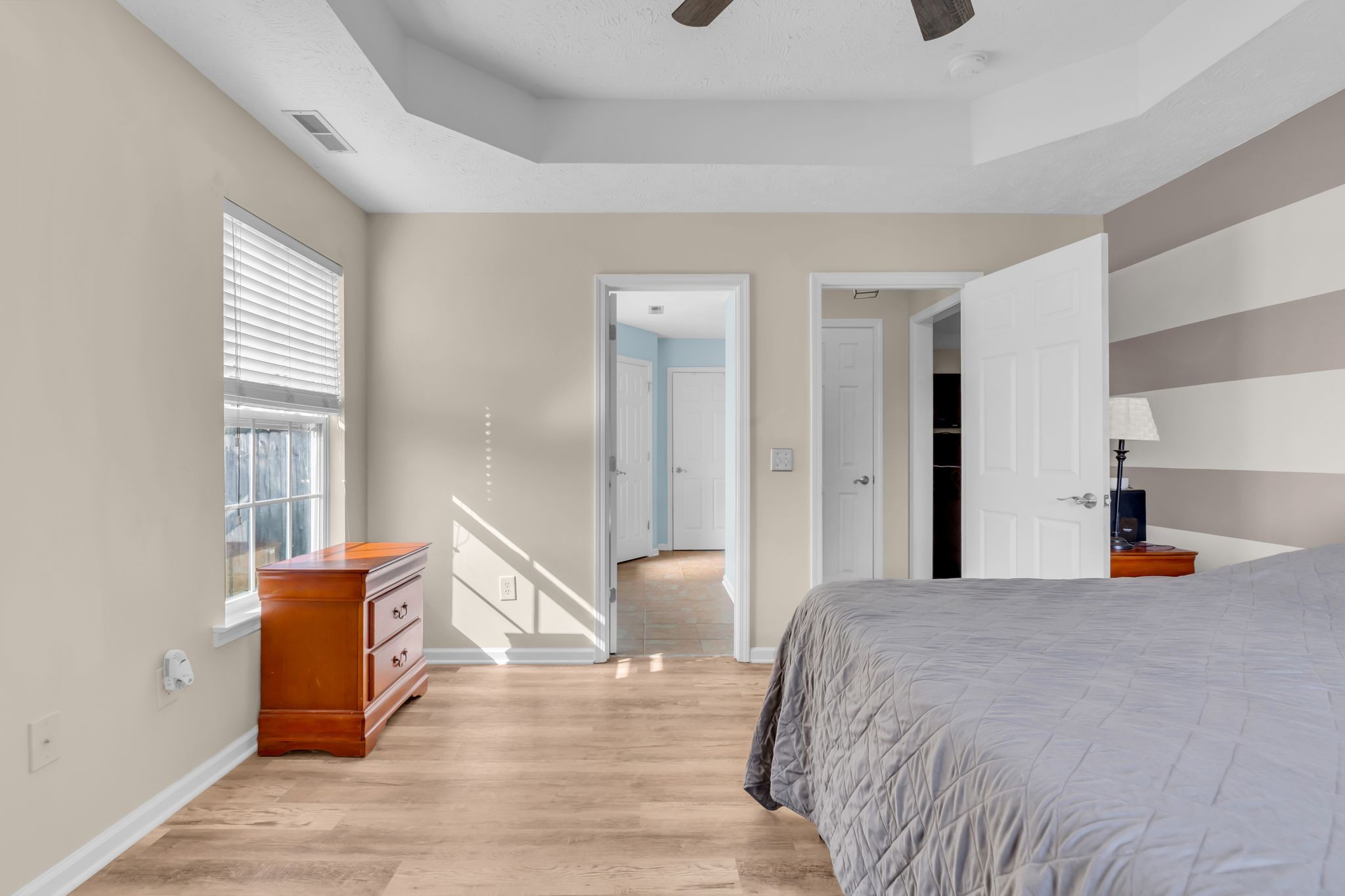 Image 11 of 36 For 9952 58th Avenue