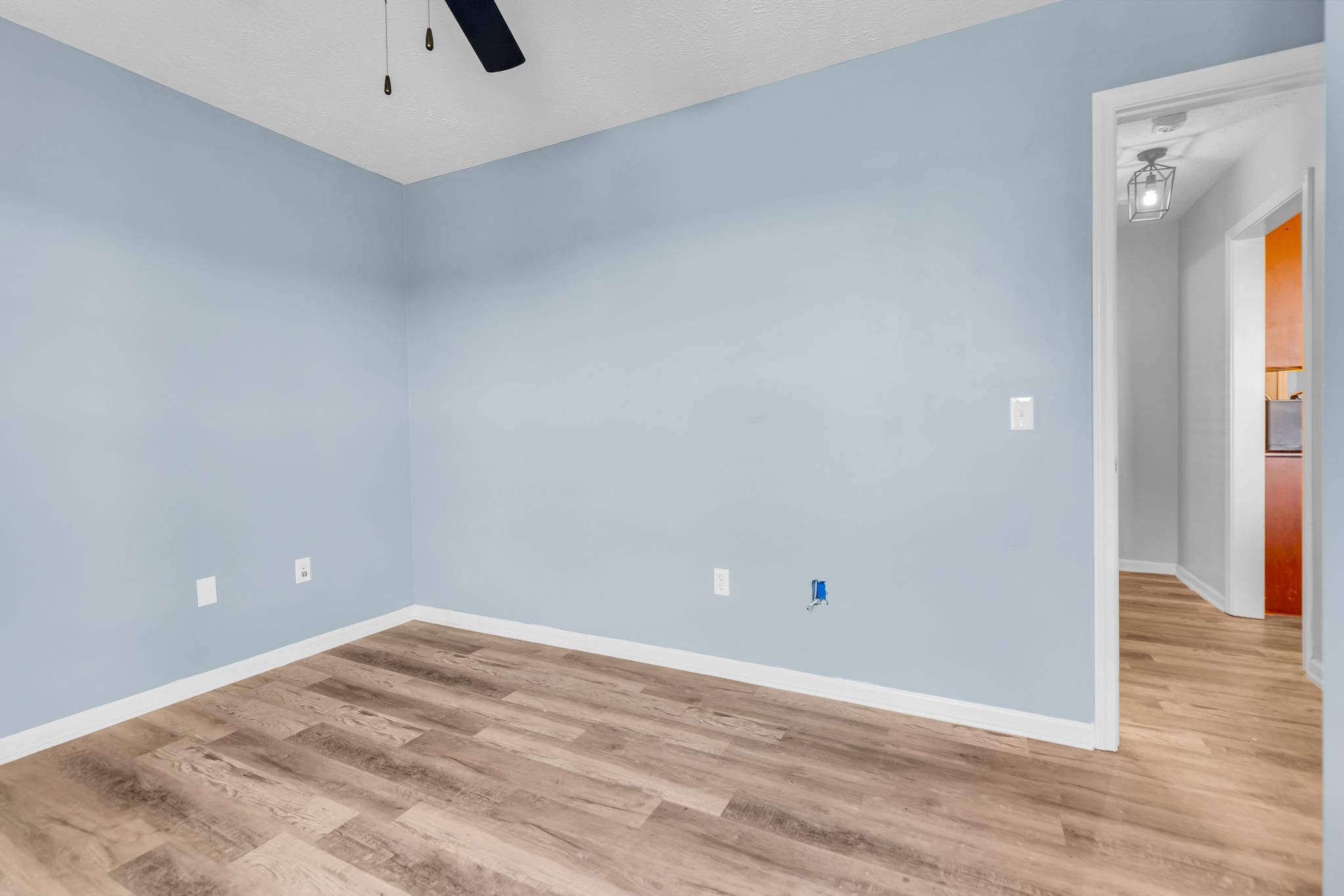 Image 19 of 36 For 9952 58th Avenue