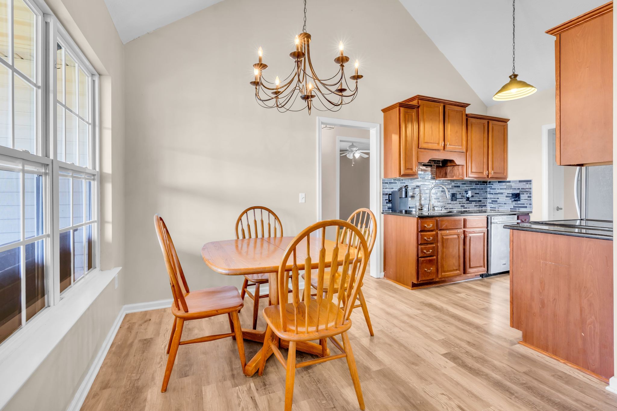 Image 4 of 36 For 9952 58th Avenue