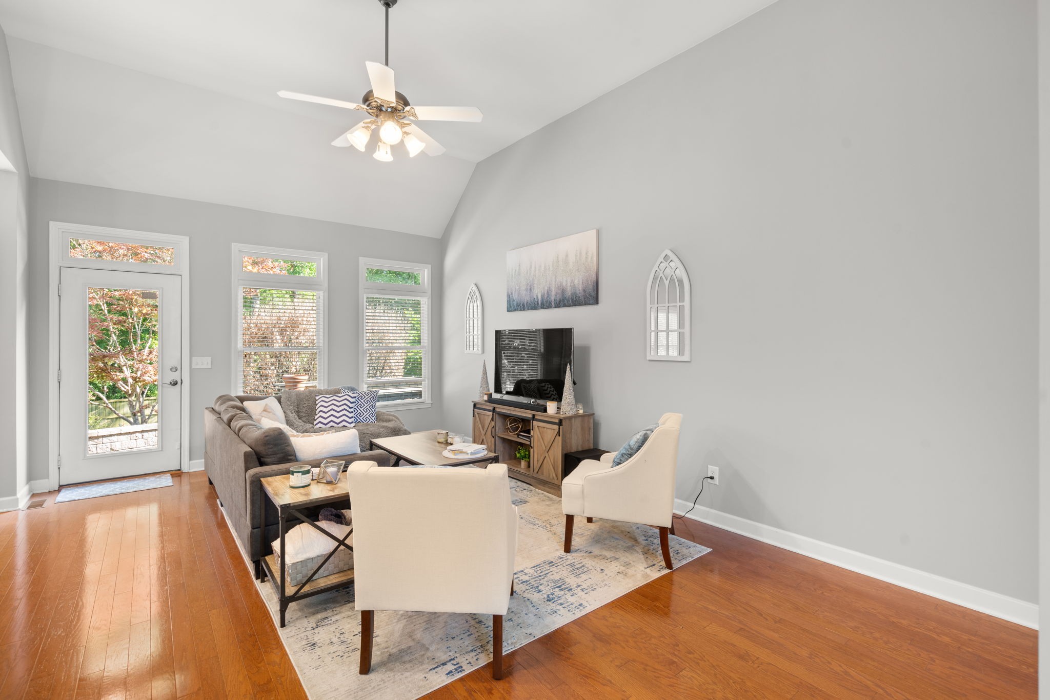 Image 5 of 28 For 6750 129th Loop