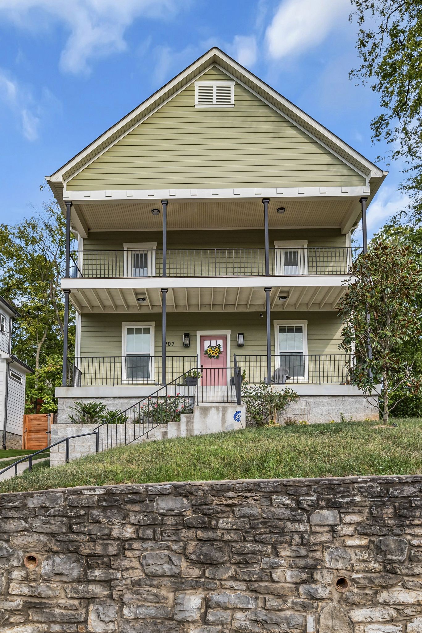 Image 2 of 5 For 8380 Treiman Boulevard