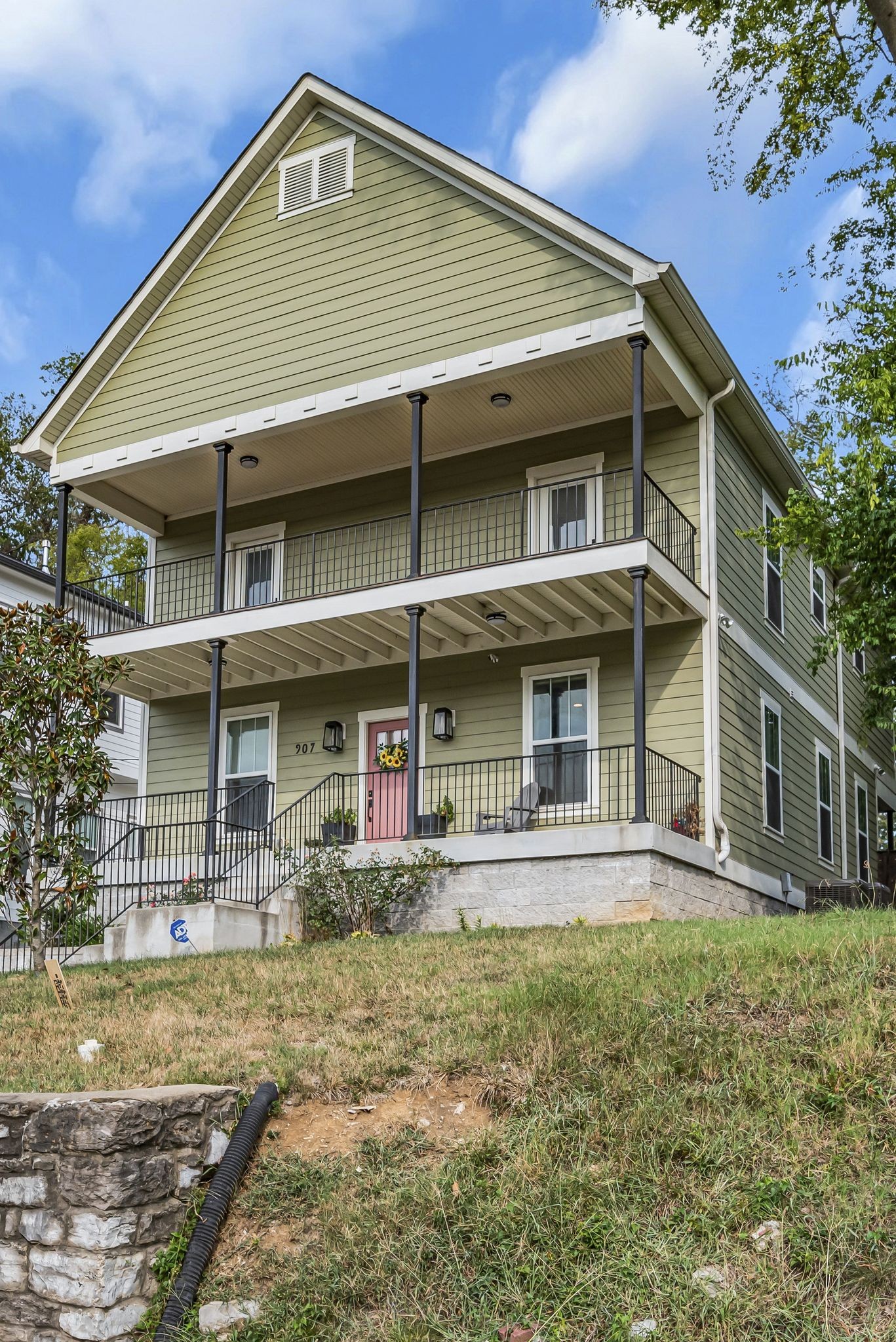 Image 3 of 5 For 8380 Treiman Boulevard