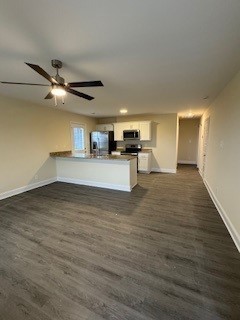 Image 2 of 12 For 13155 73 Avenue