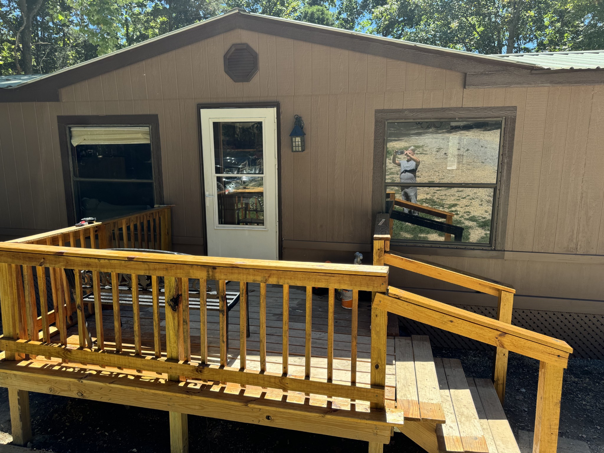 Image 10 of 50 For 9805 95th Loop