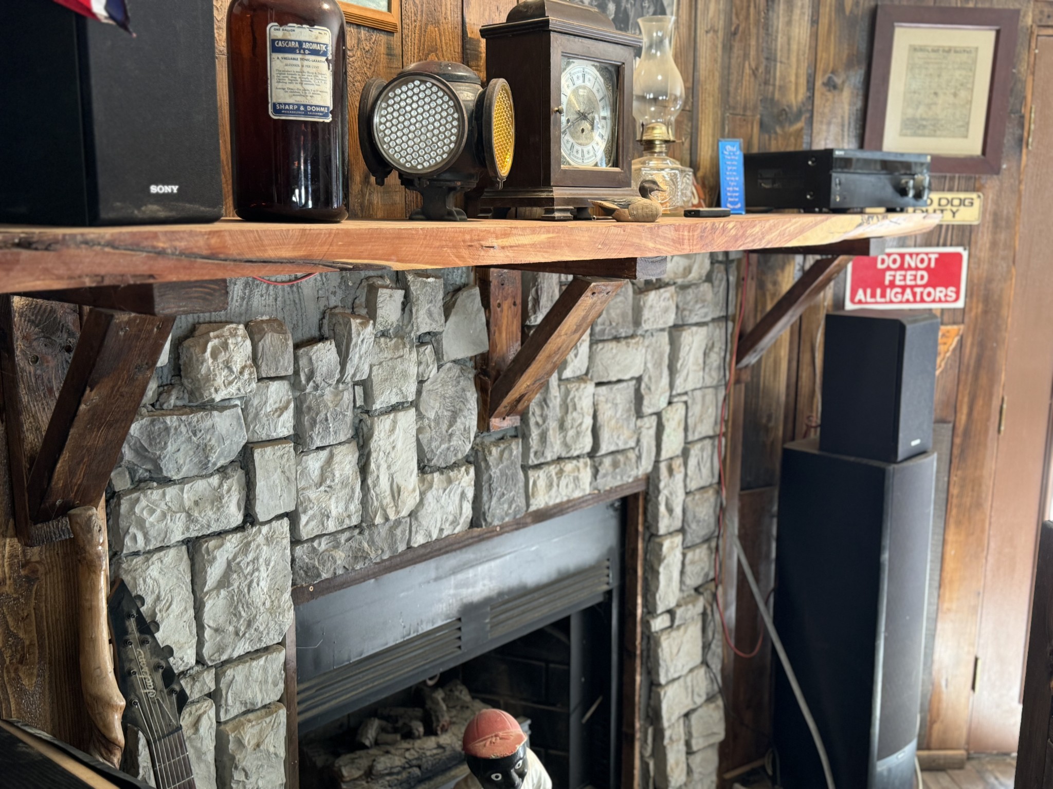 Image 4 of 50 For 9805 95th Loop