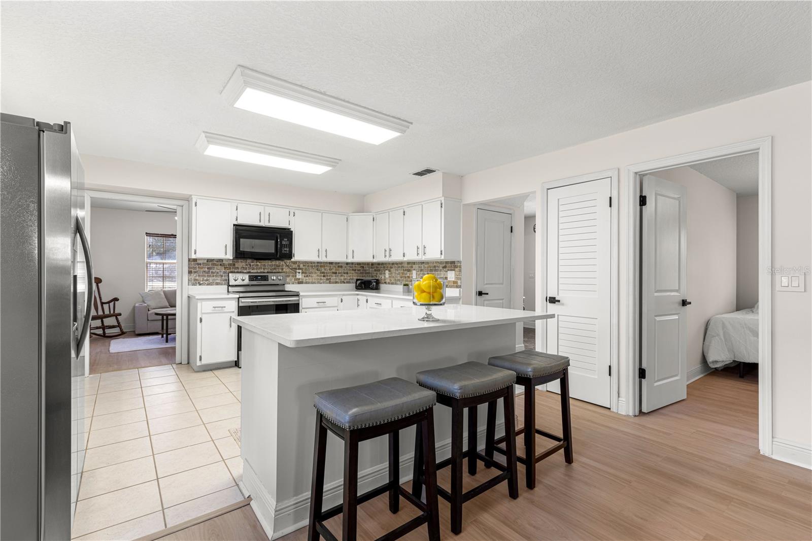 Image 19 of 53 For 15621 103rd Terrace