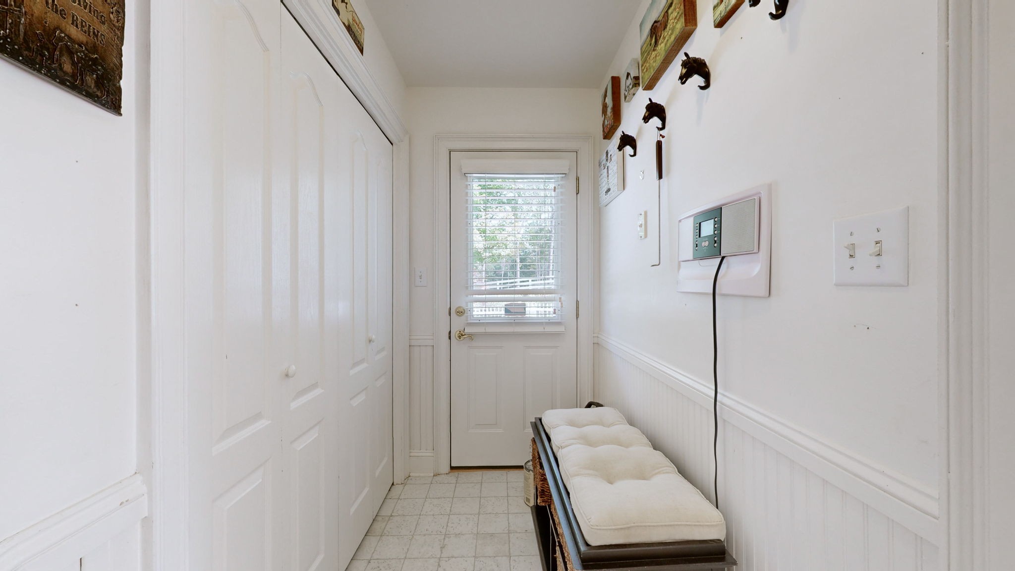 Image 38 of 100 For 5251 180th Avenue Road