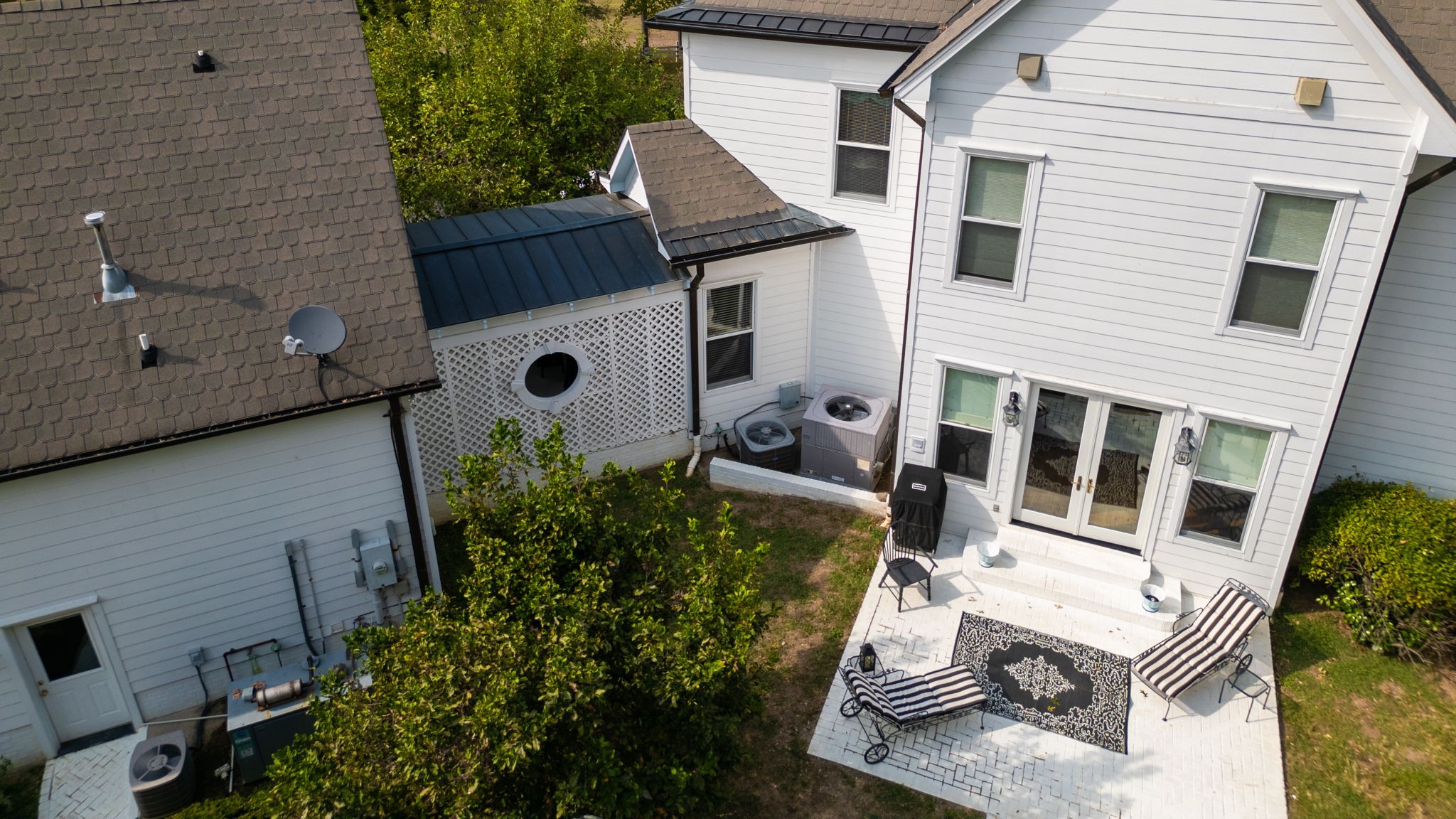 Image 4 of 100 For 5251 180th Avenue Road