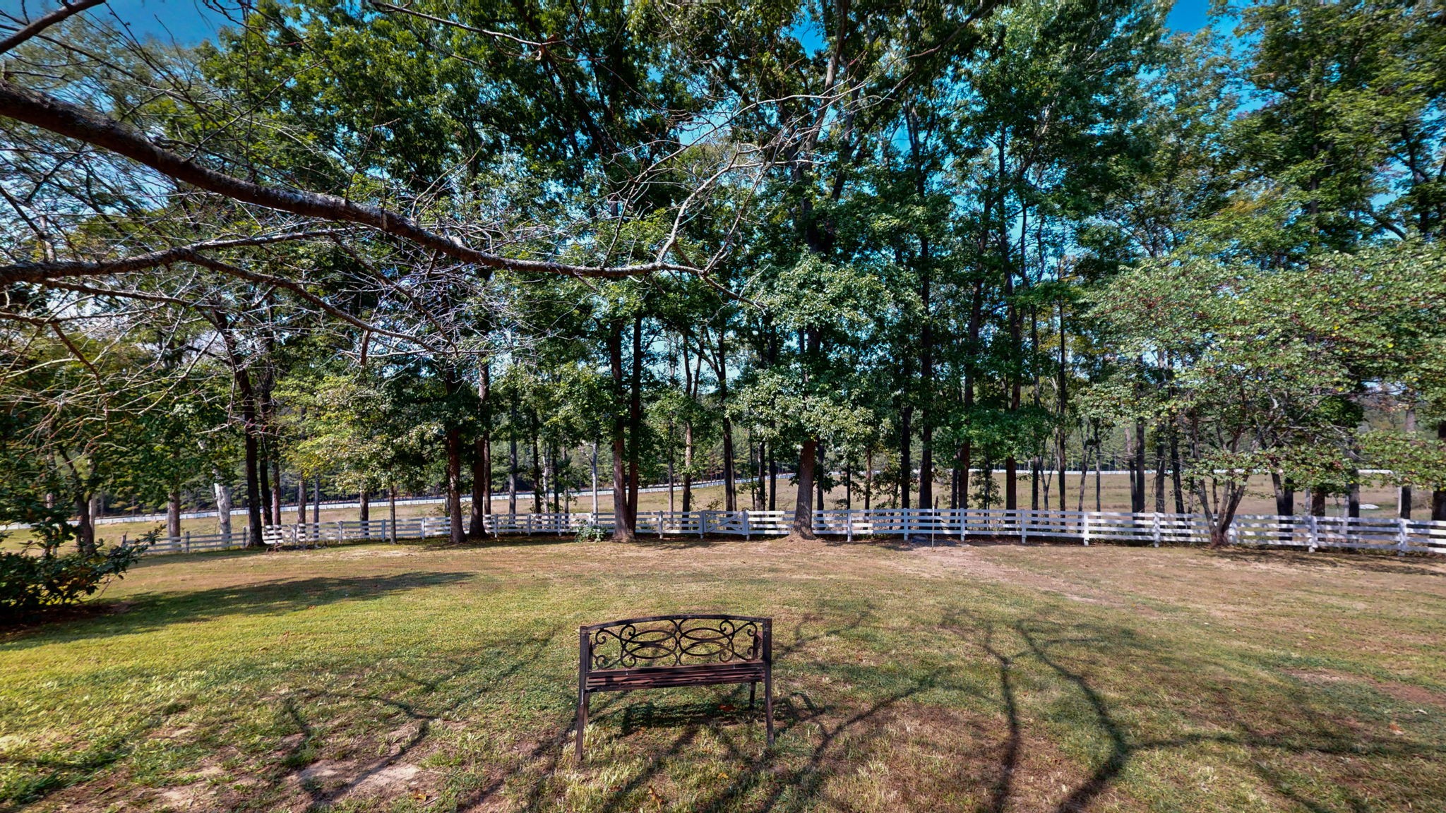 Image 43 of 100 For 5251 180th Avenue Road