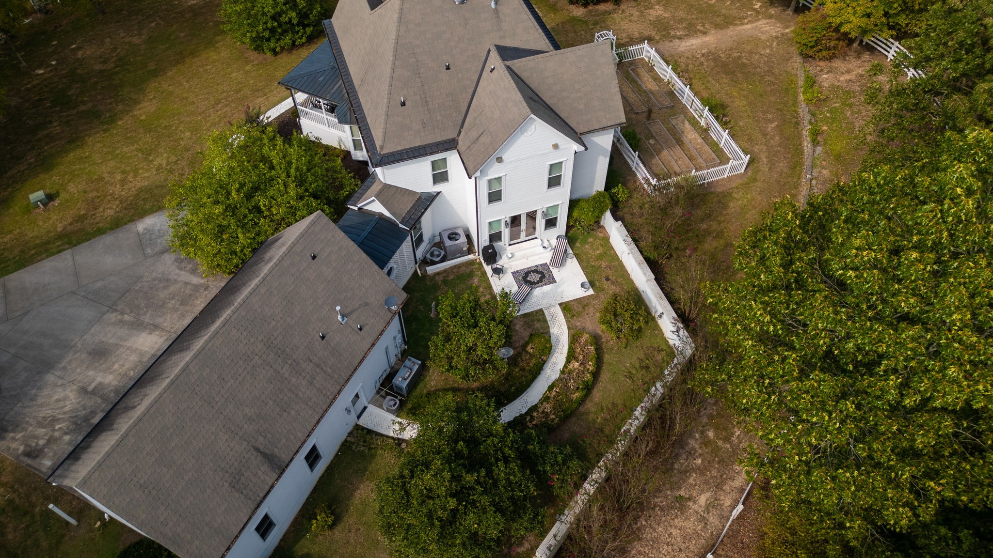 Image 51 of 100 For 5251 180th Avenue Road