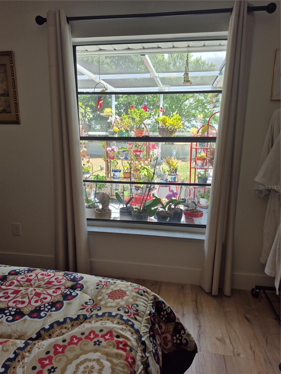 Image 31 of 54 For 21511 Plantation Street Sw