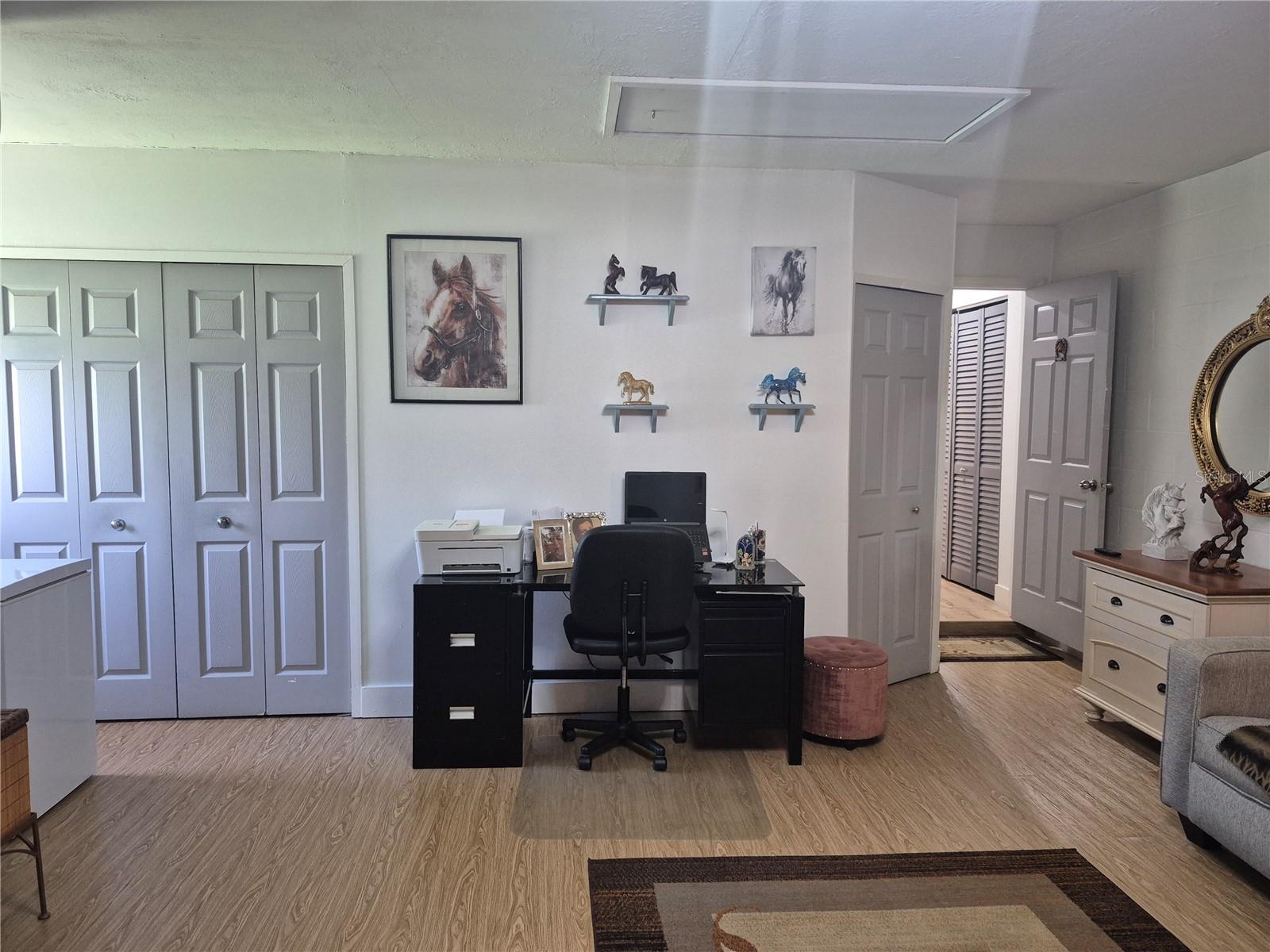 Image 65 of 74 For 21511 Plantation Street Sw