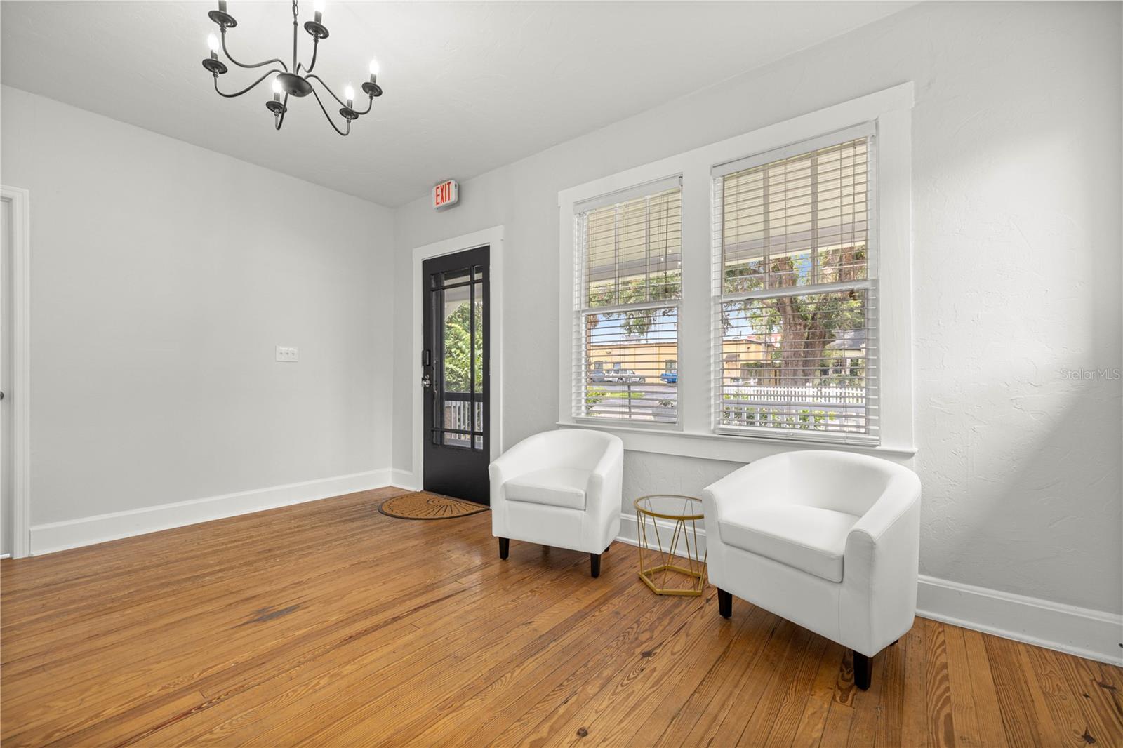 Image 10 of 18 For 18 14th Avenue