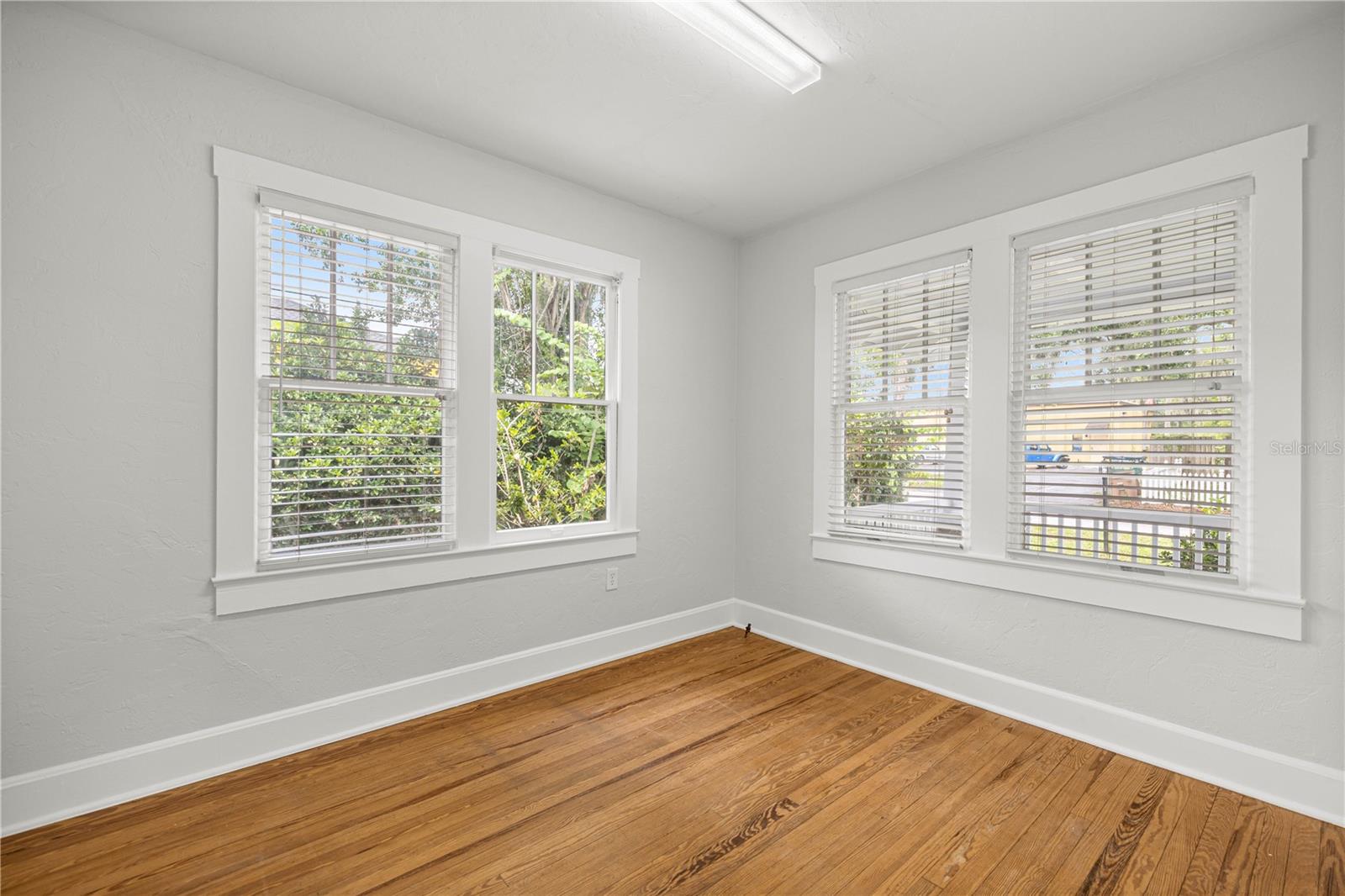 Image 12 of 18 For 18 14th Avenue