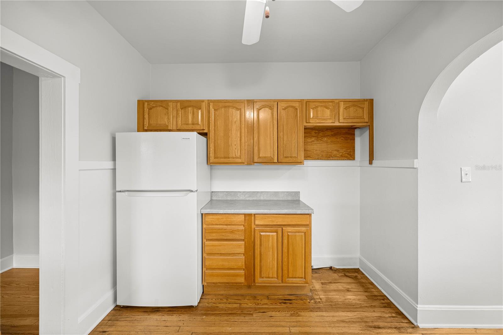 Image 16 of 18 For 18 14th Avenue
