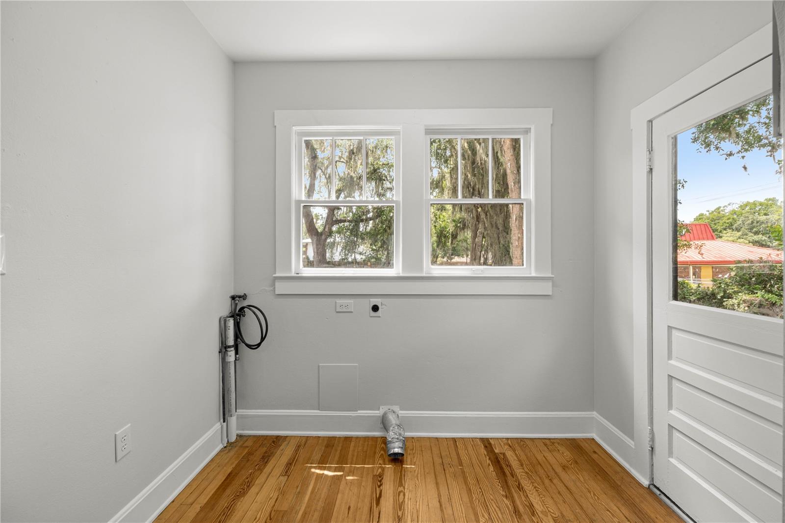 Image 18 of 18 For 18 14th Avenue