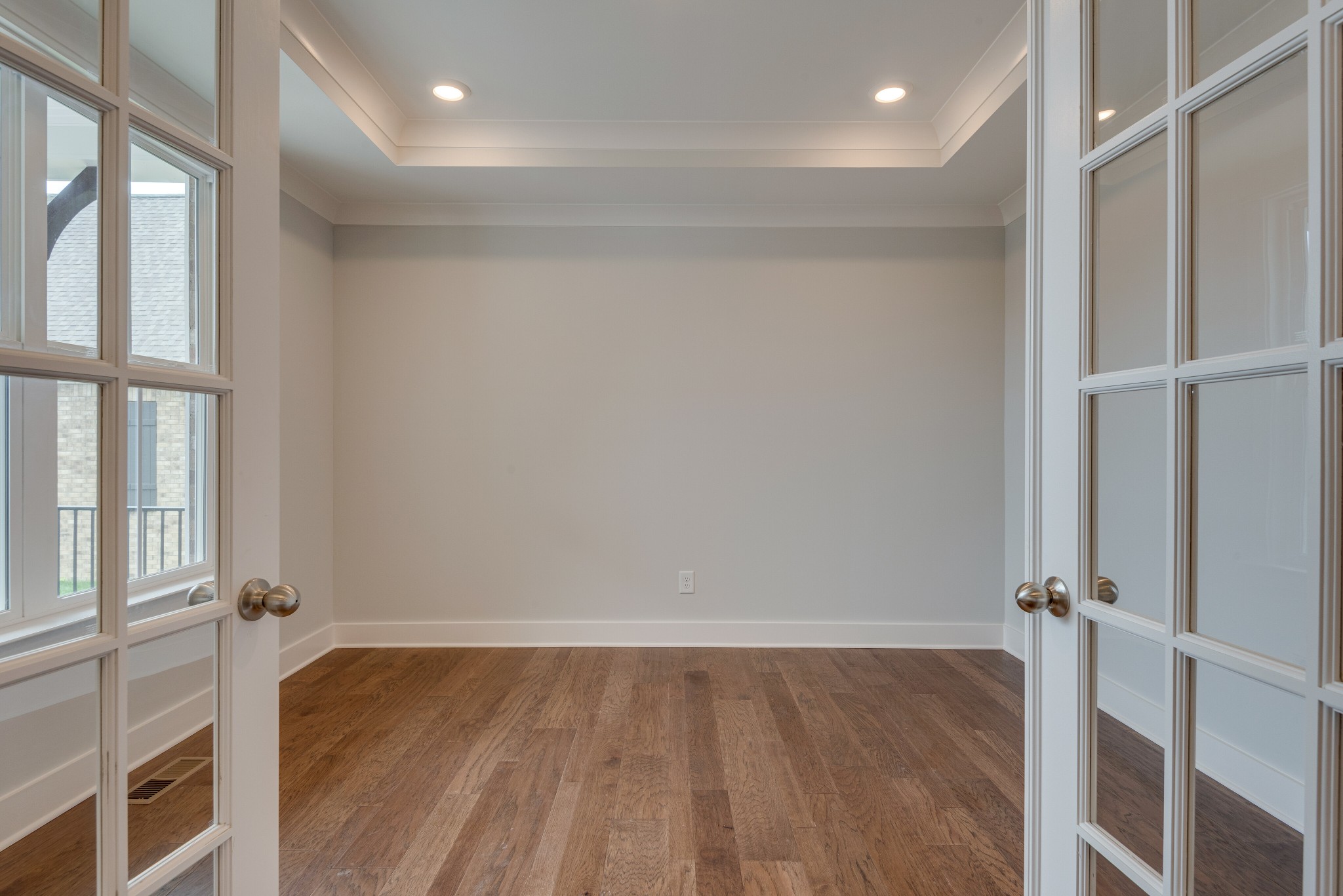 Image 6 of 17 For 4484 56th Place