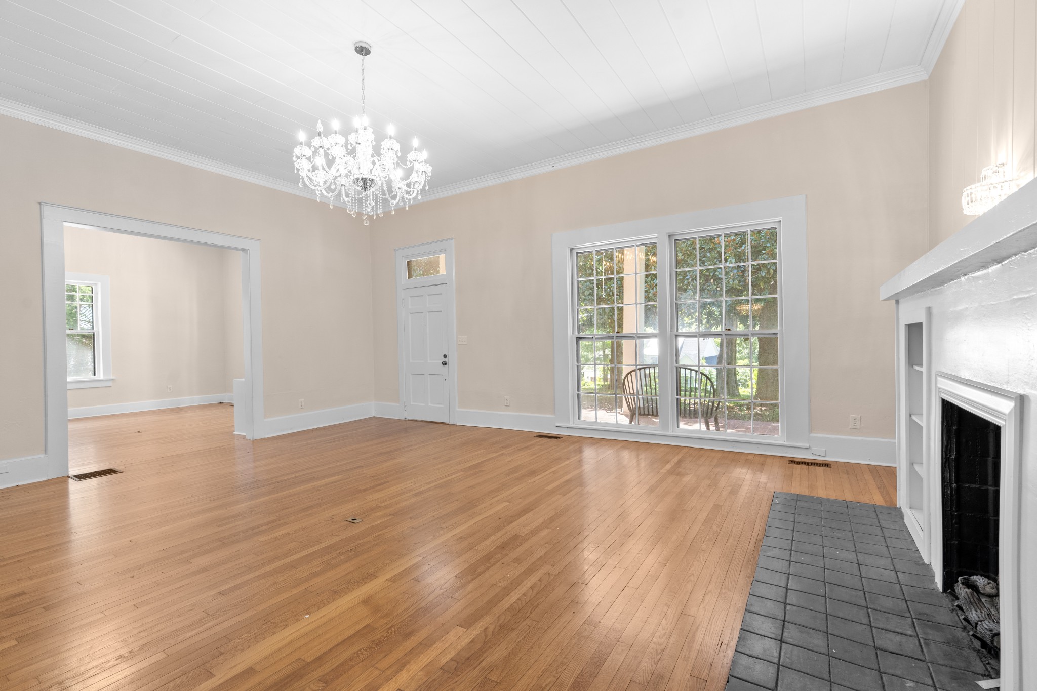 Image 17 of 41 For 8298 79th Circle