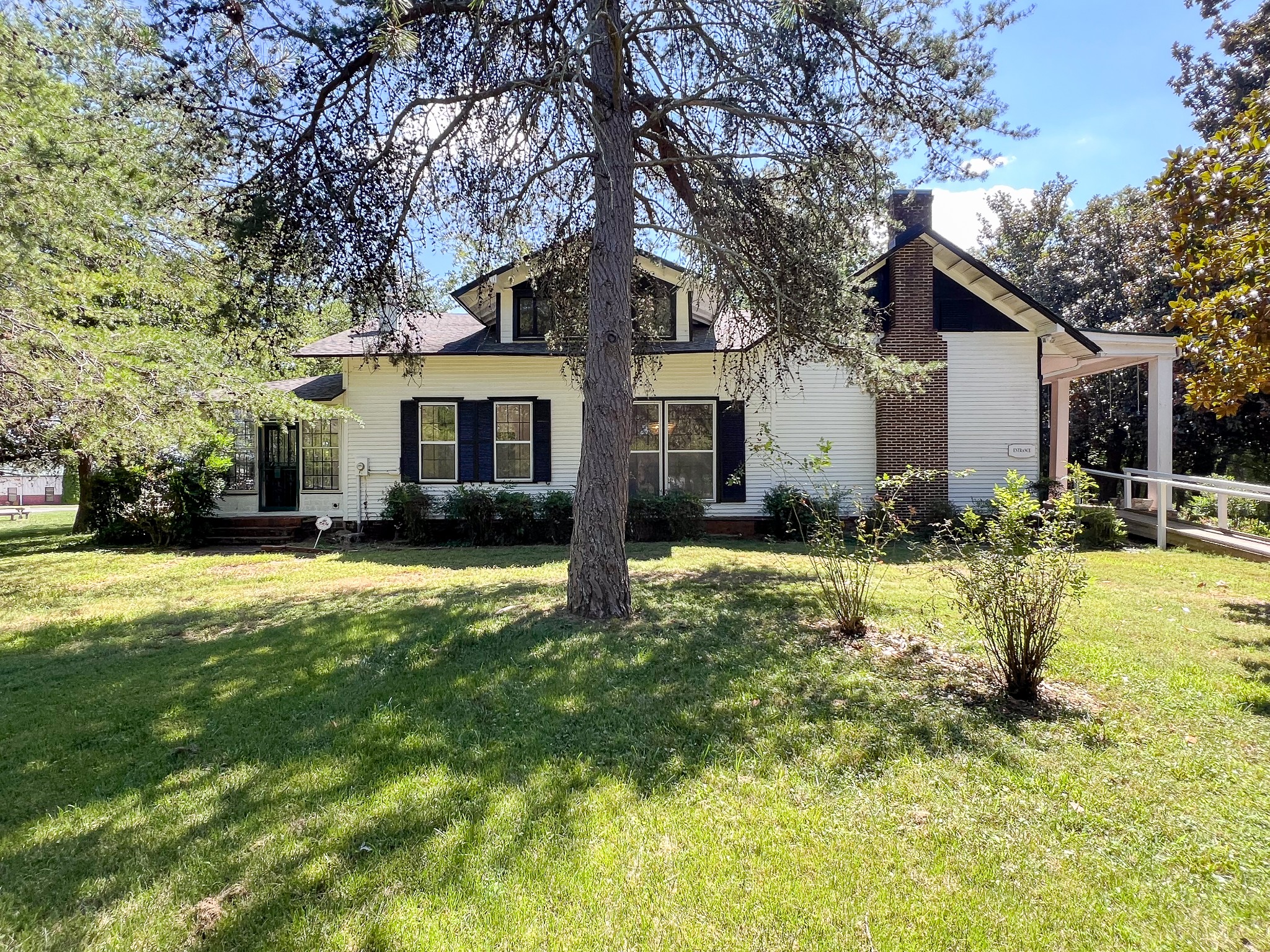 Image 6 of 41 For 8298 79th Circle