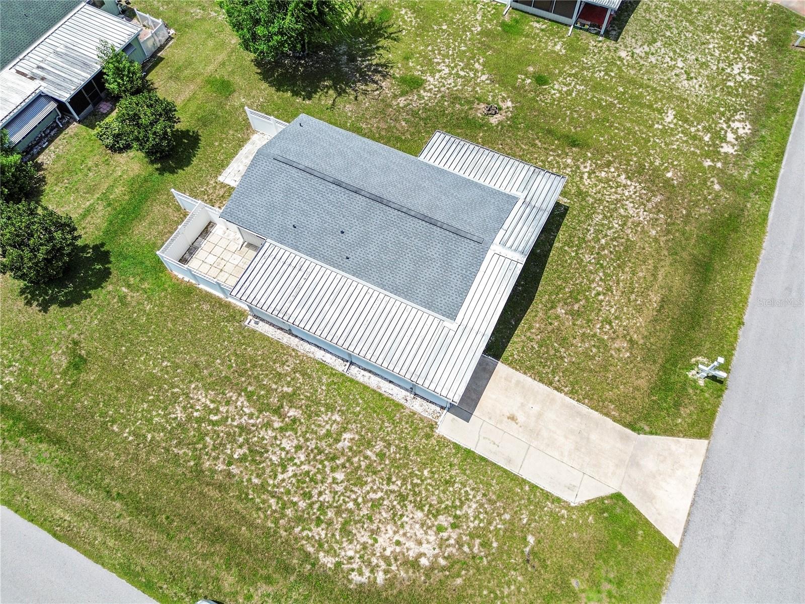 Image 21 of 31 For 10210 93rd Avenue