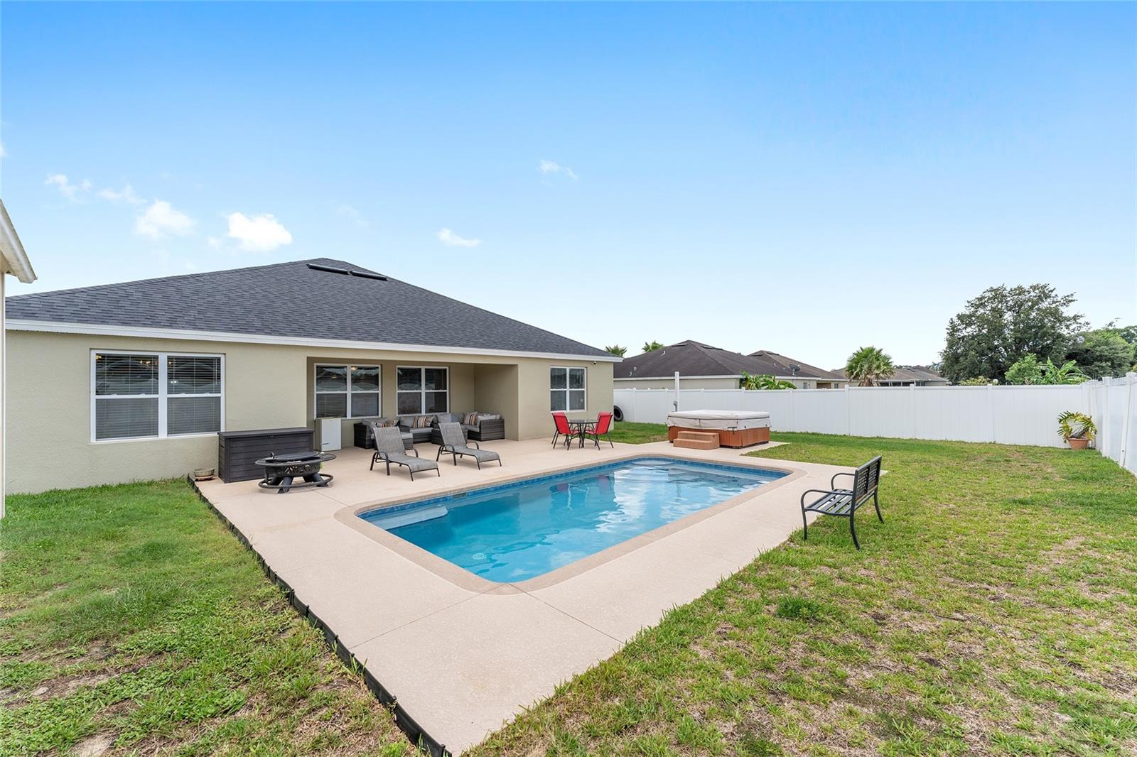 Image 16 of 77 For 6646 64th Avenue