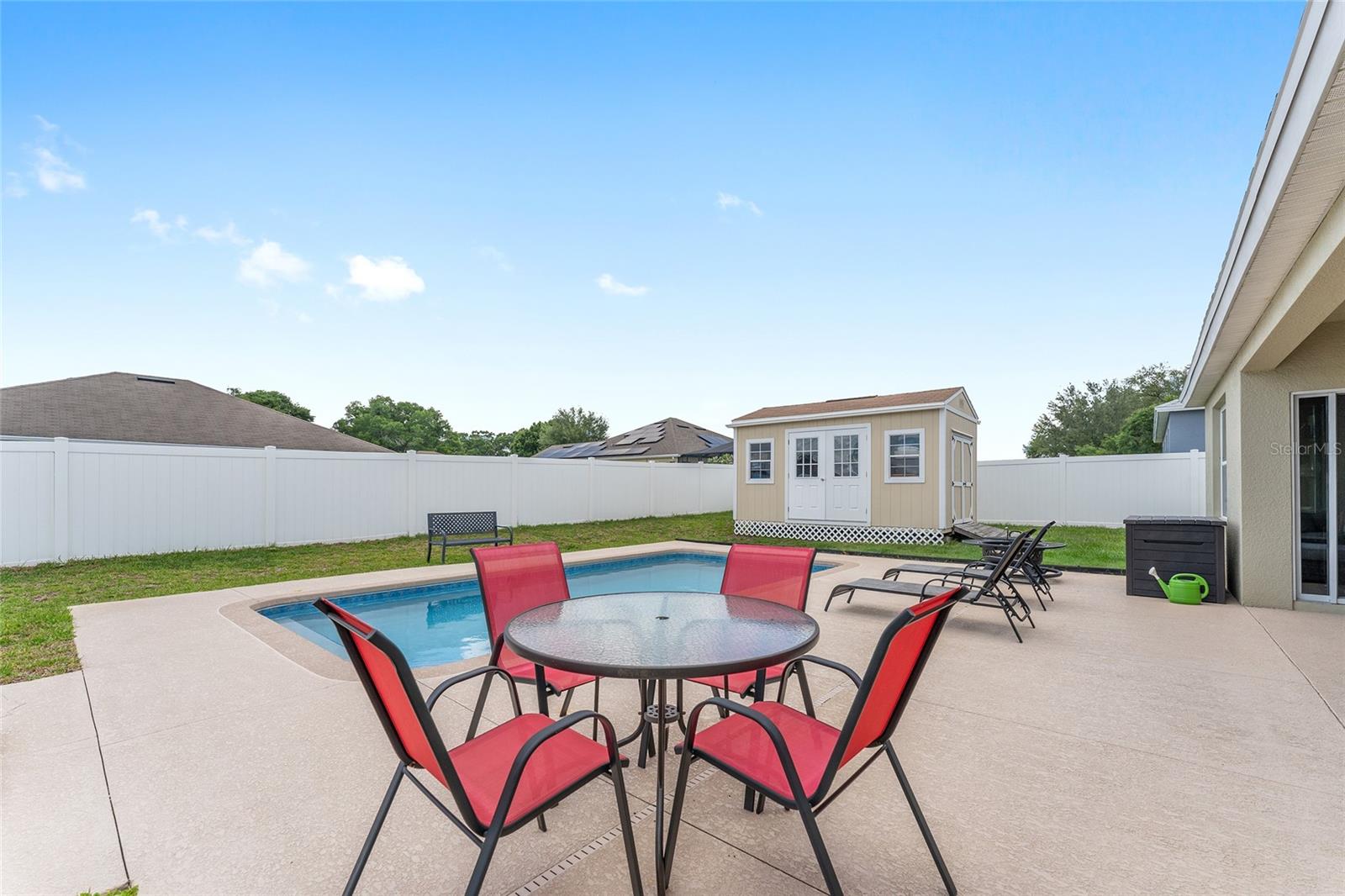 Image 18 of 77 For 6646 64th Avenue