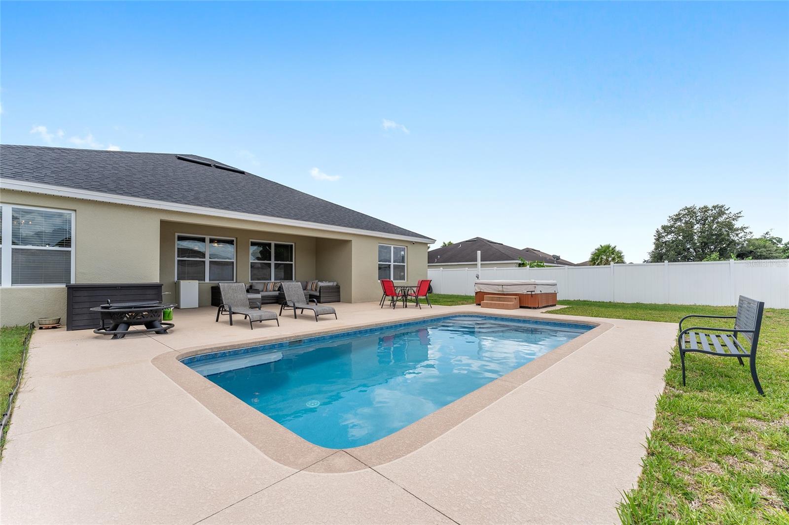Image 19 of 77 For 6646 64th Avenue