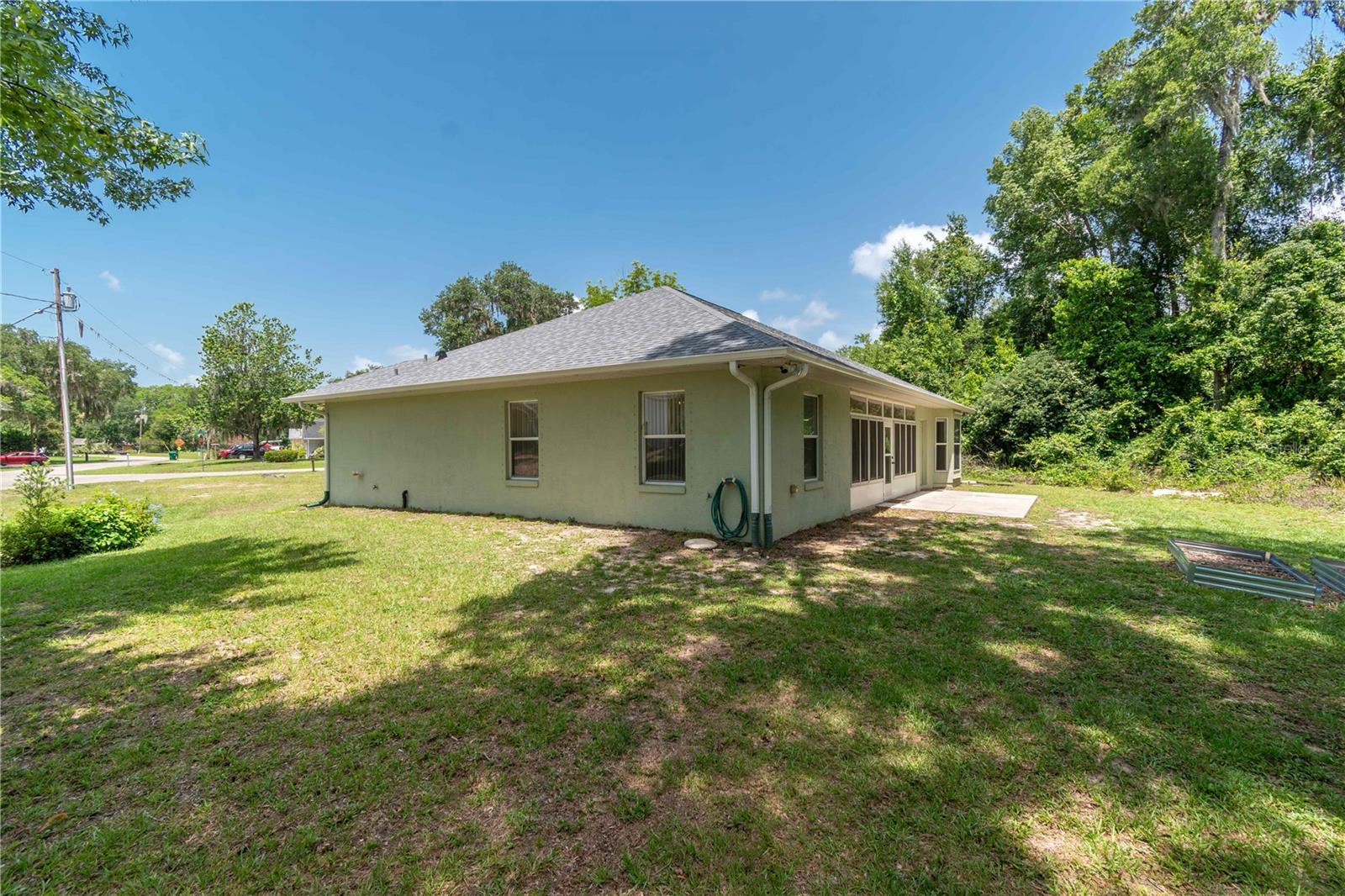 Image 21 of 49 For 11645 Mallard Court