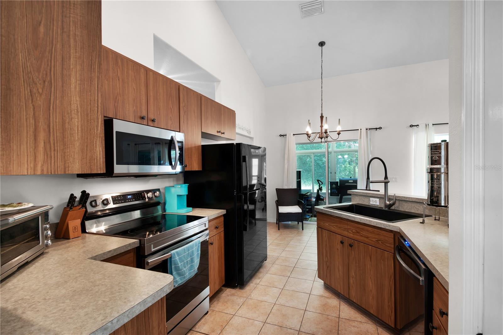 Image 34 of 49 For 11645 Mallard Court