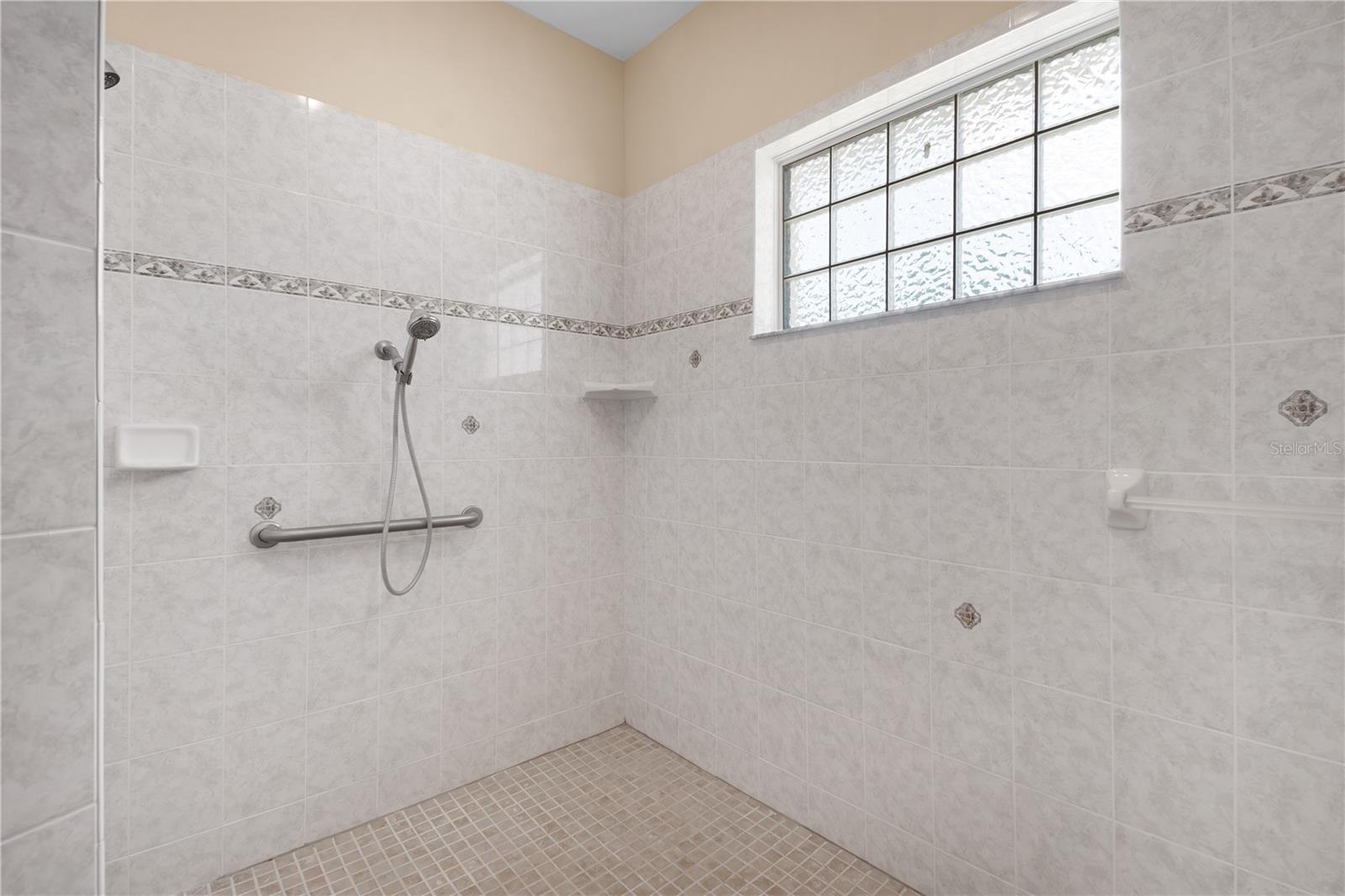 Image 46 of 49 For 11645 Mallard Court