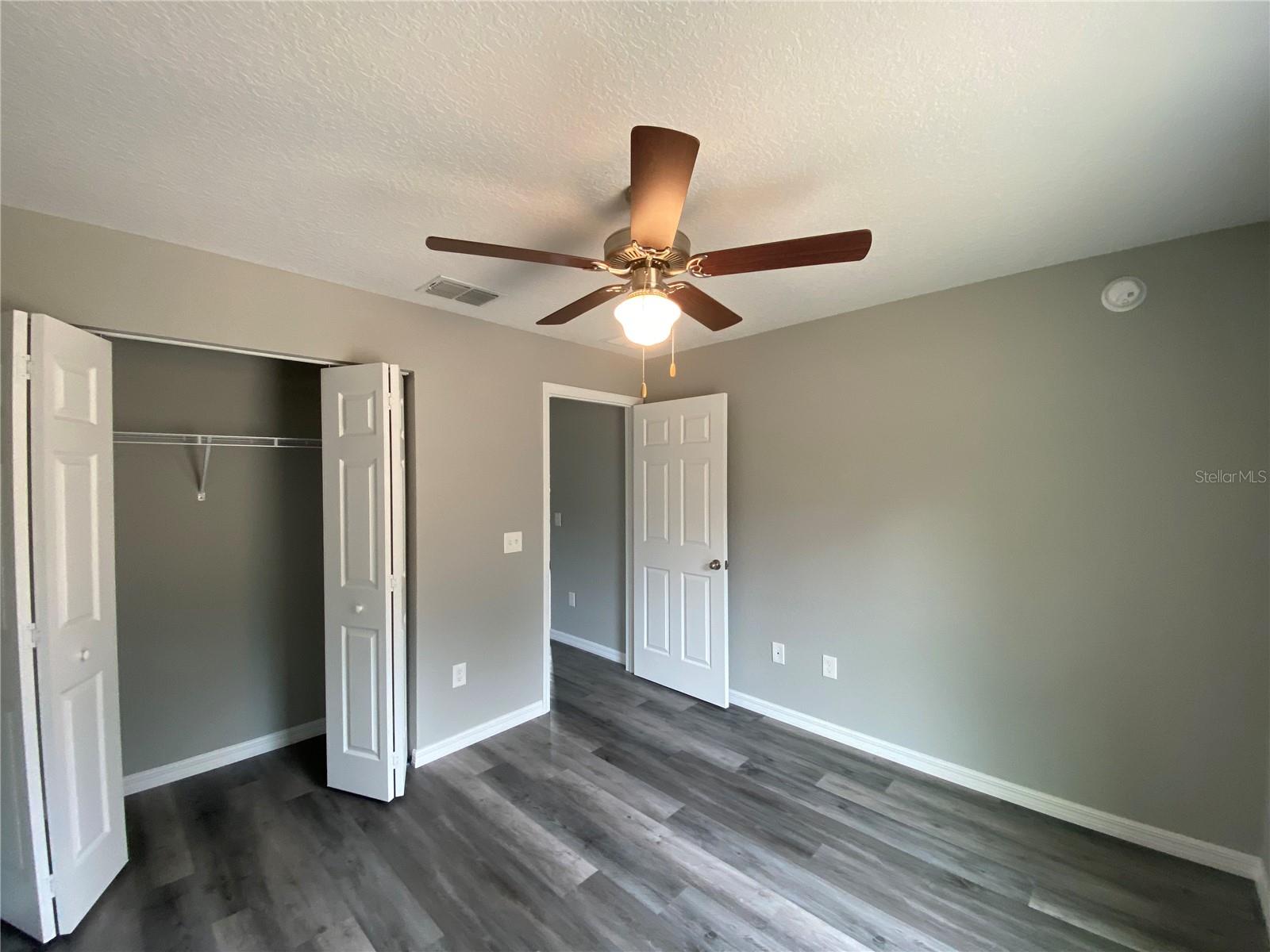 Image 18 of 24 For 525 Marion Oaks Lane