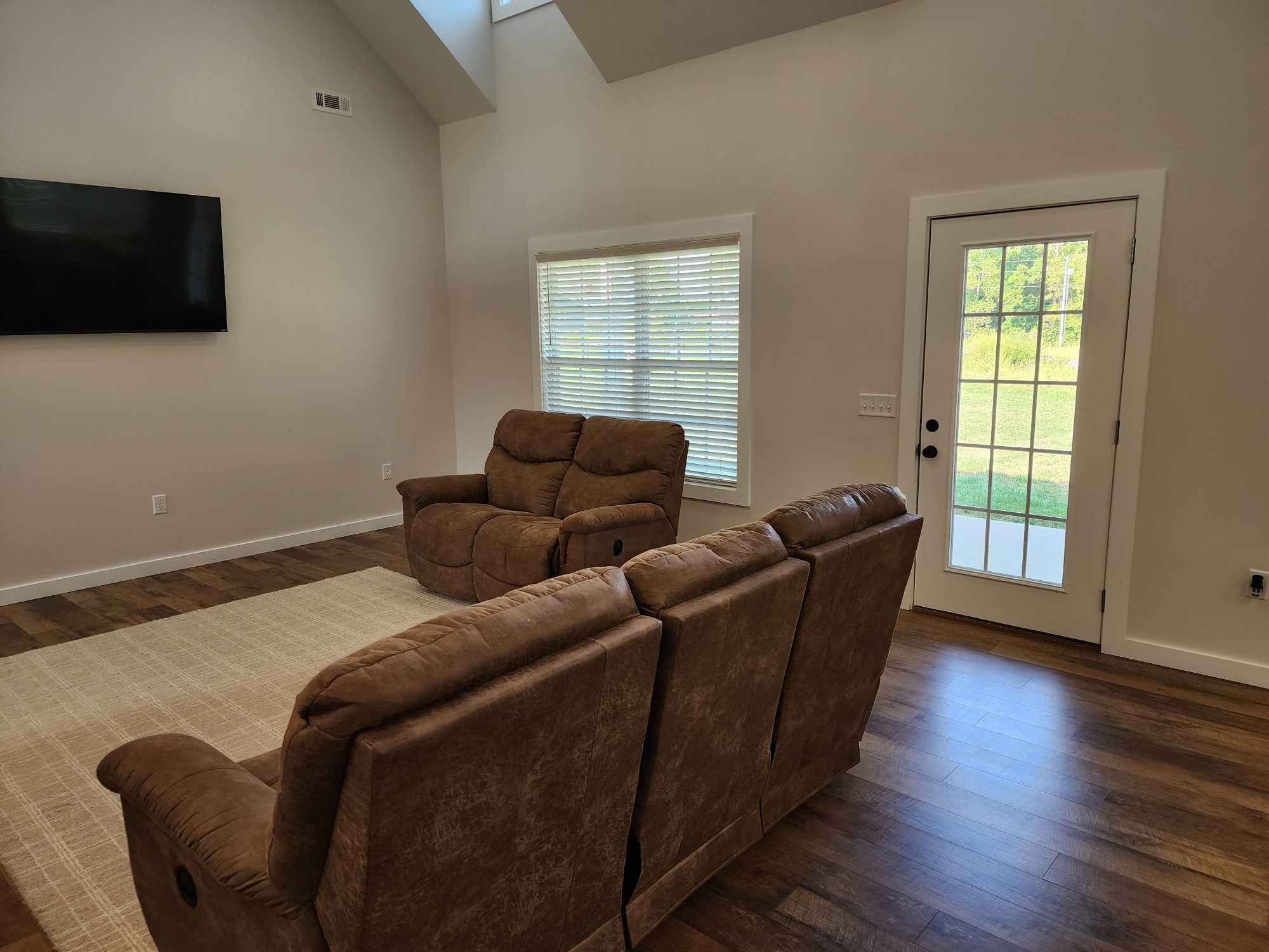 Image 10 of 28 For 4285 54th Street Road