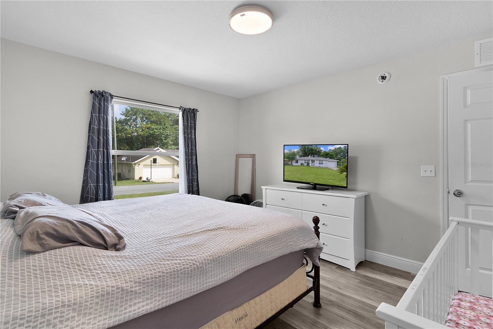 Listing photo id 14 for 18 Banyan Pass