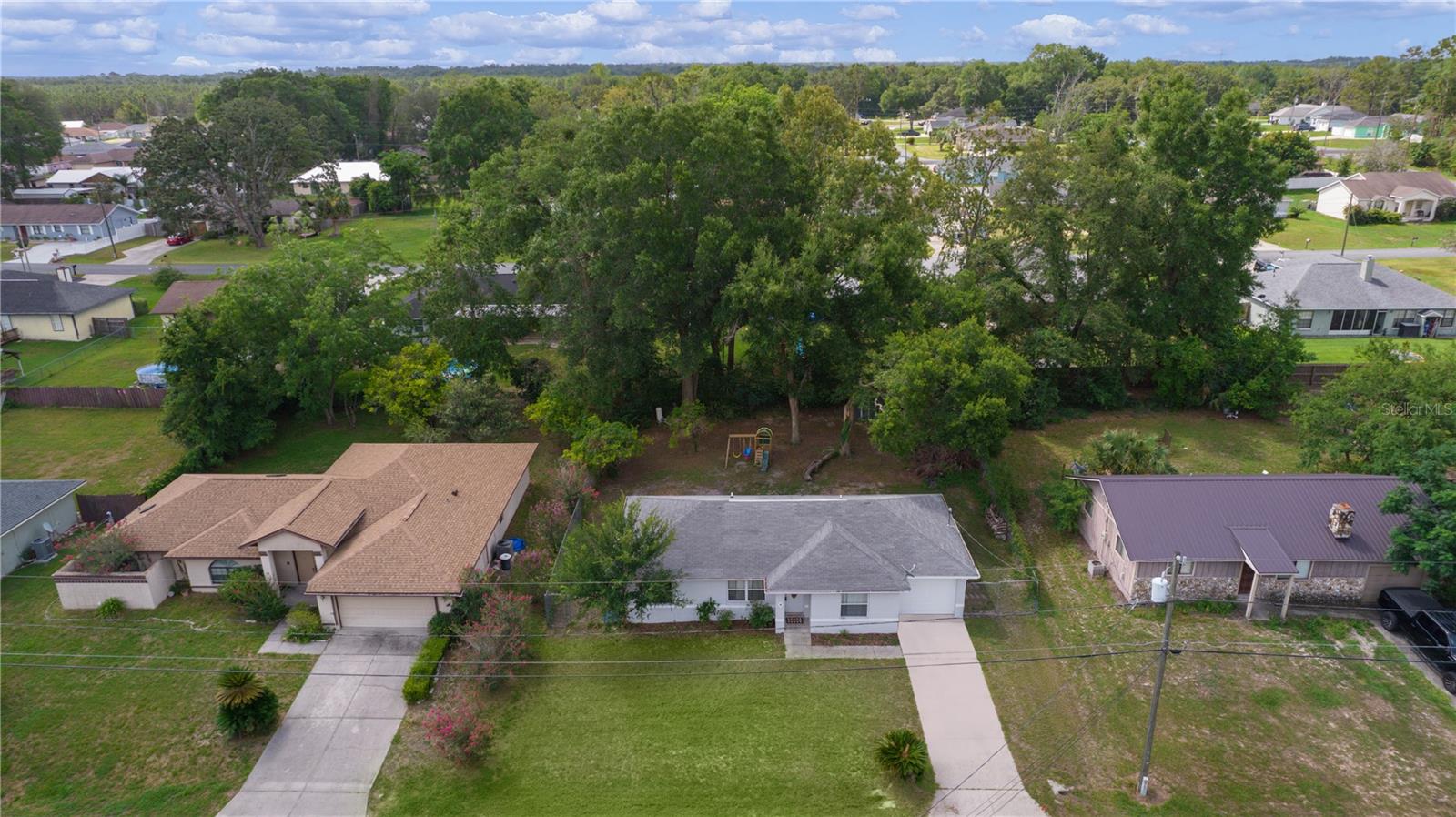 Listing photo id 26 for 18 Banyan Pass