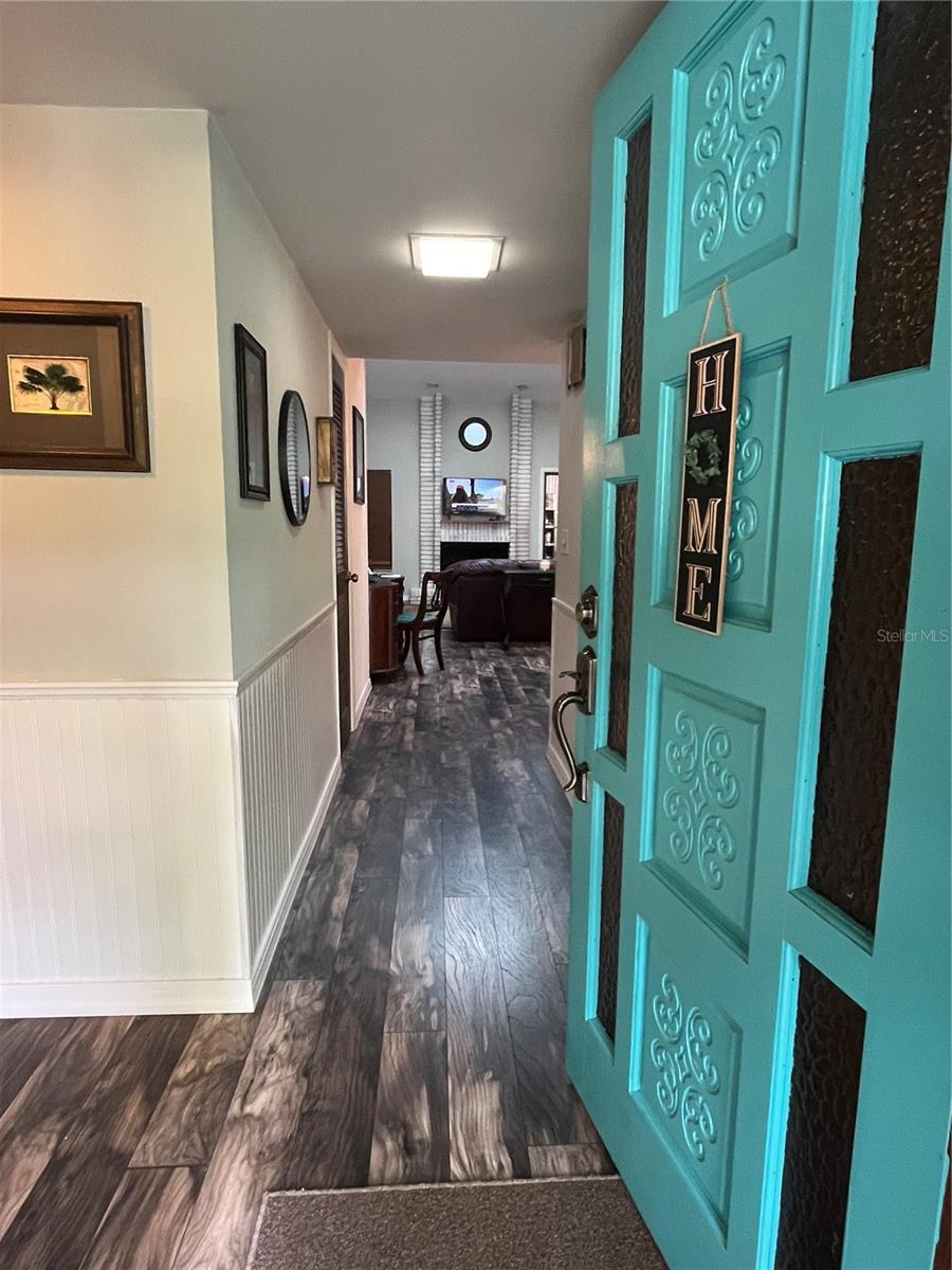 Image 3 of 33 For 3833 17th Street Circle