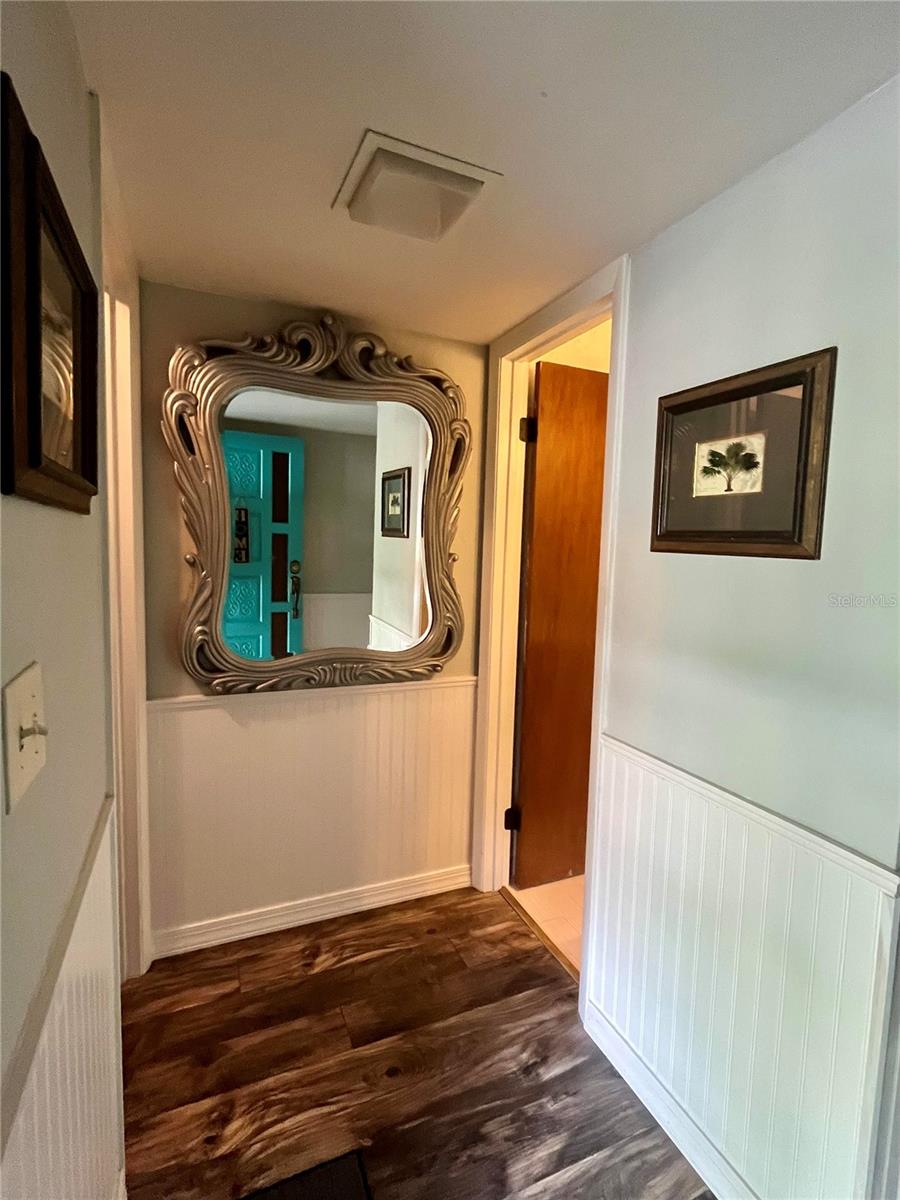 Image 4 of 33 For 3833 17th Street Circle