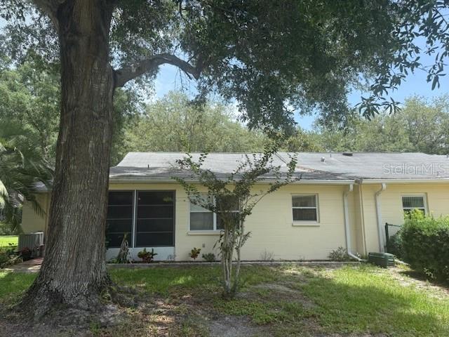 Image 32 of 41 For 9722 95th Court C